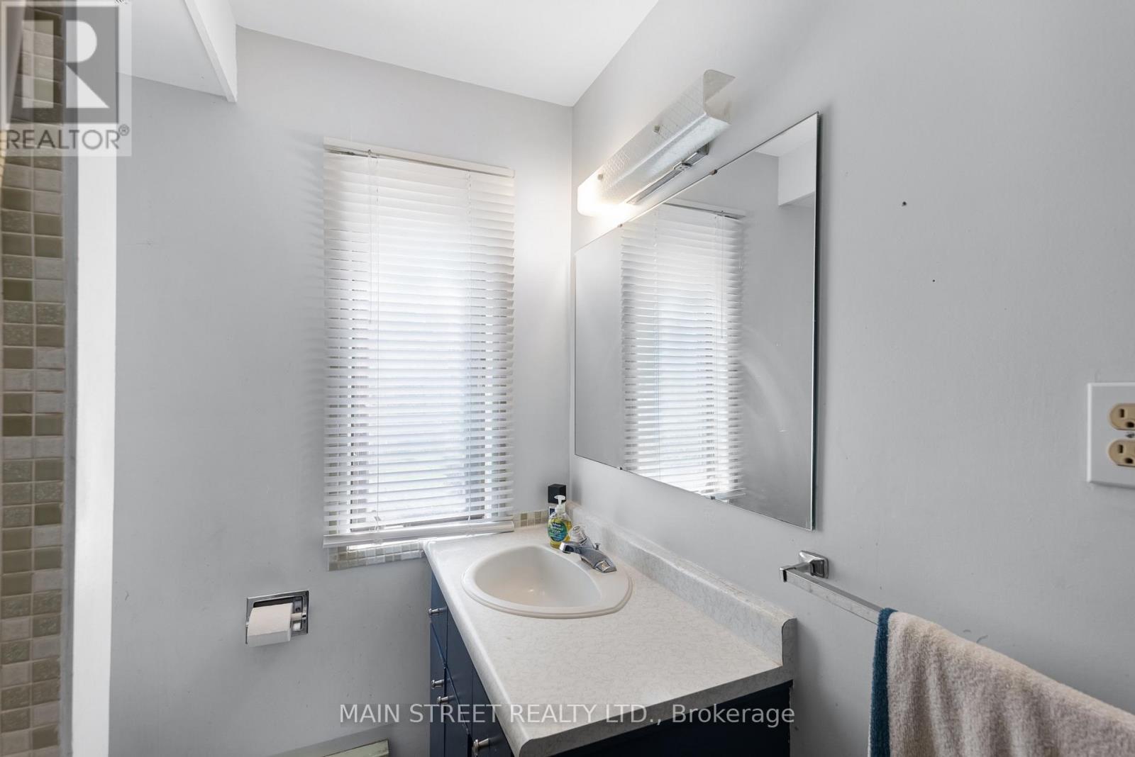 126 MOORE'S BEACH ROAD - 20