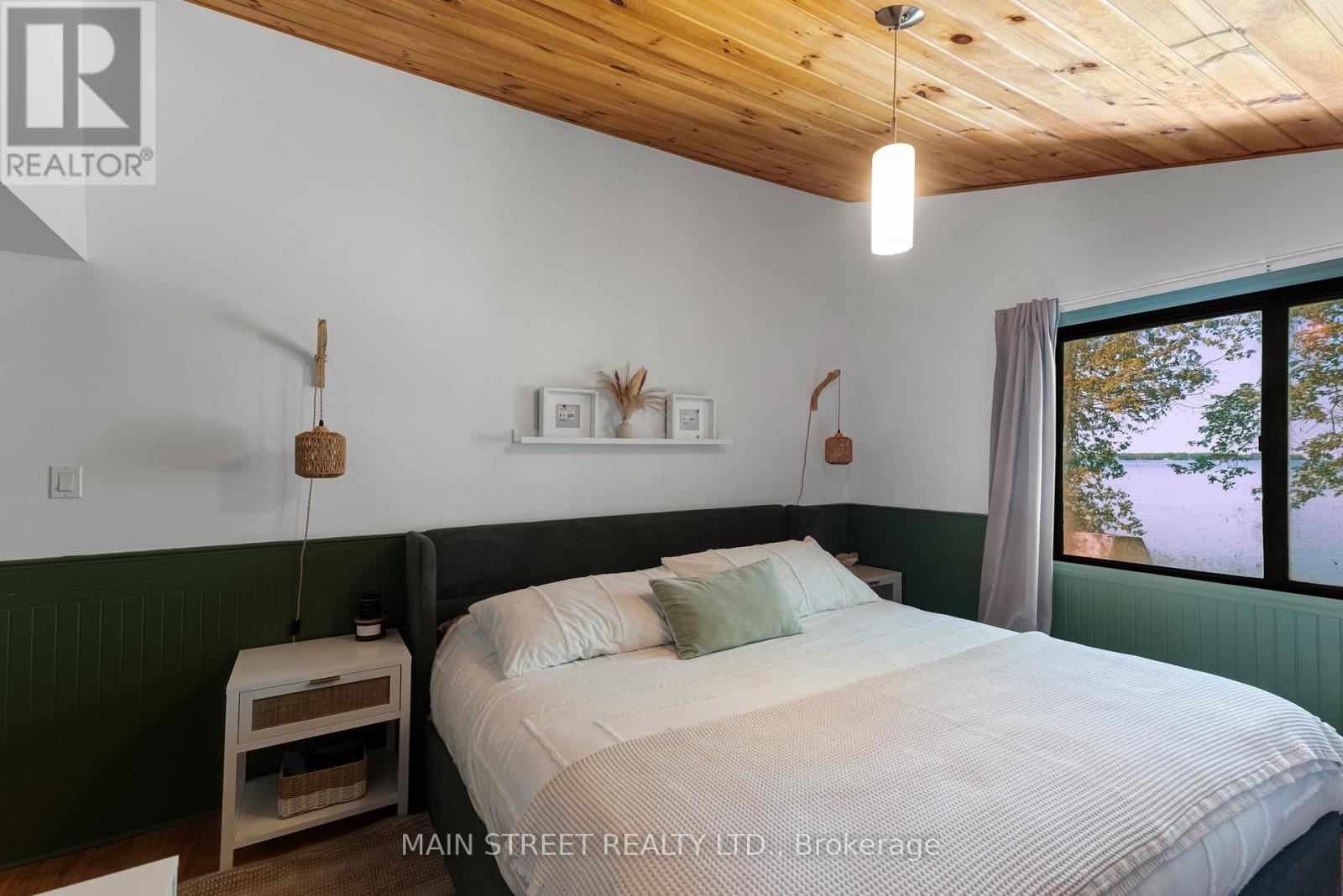 126 MOORE'S BEACH ROAD - 27