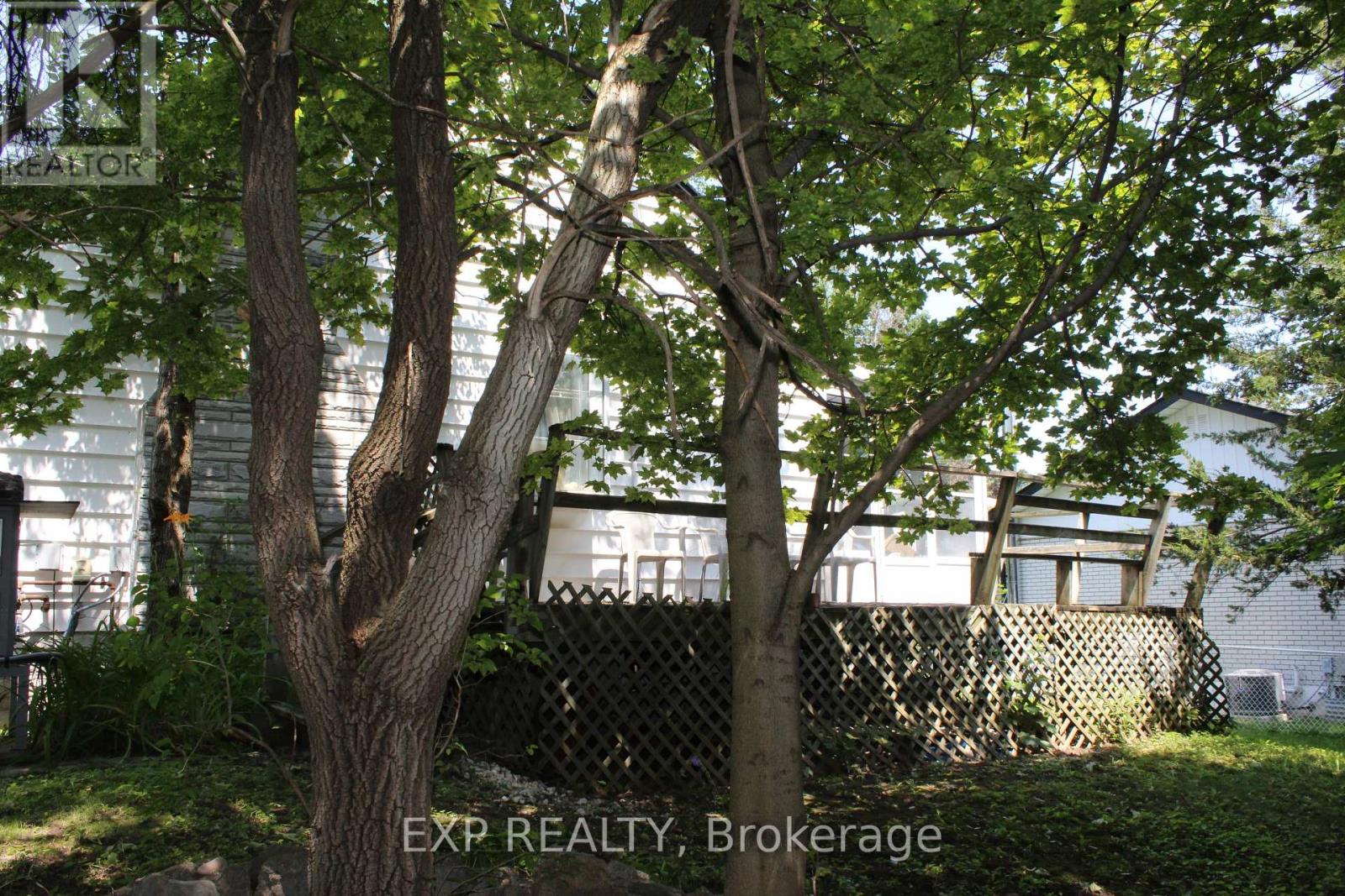 105 PUGET STREET - Image 6