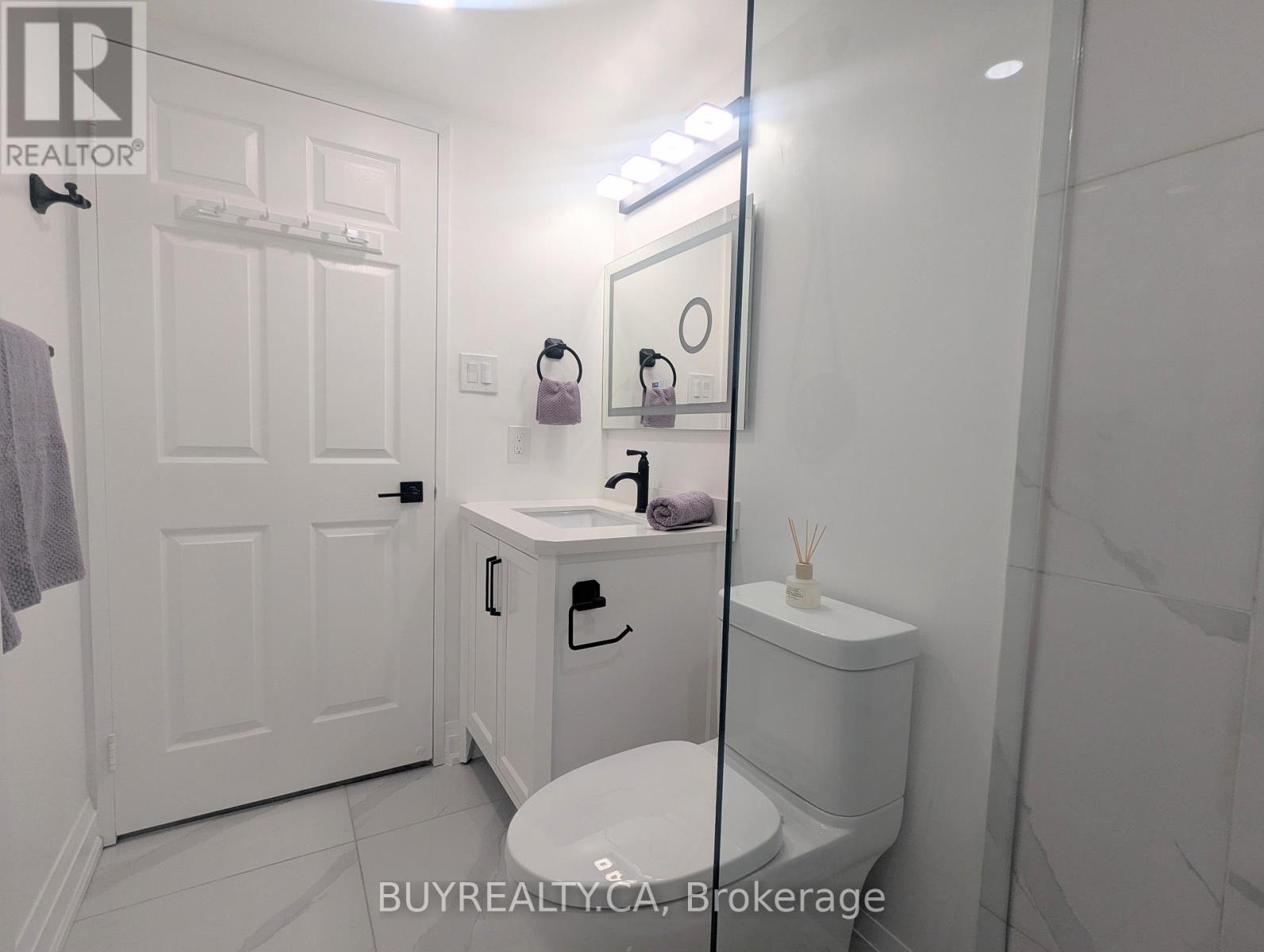 #1603 256 DORIS AVENUE - 35