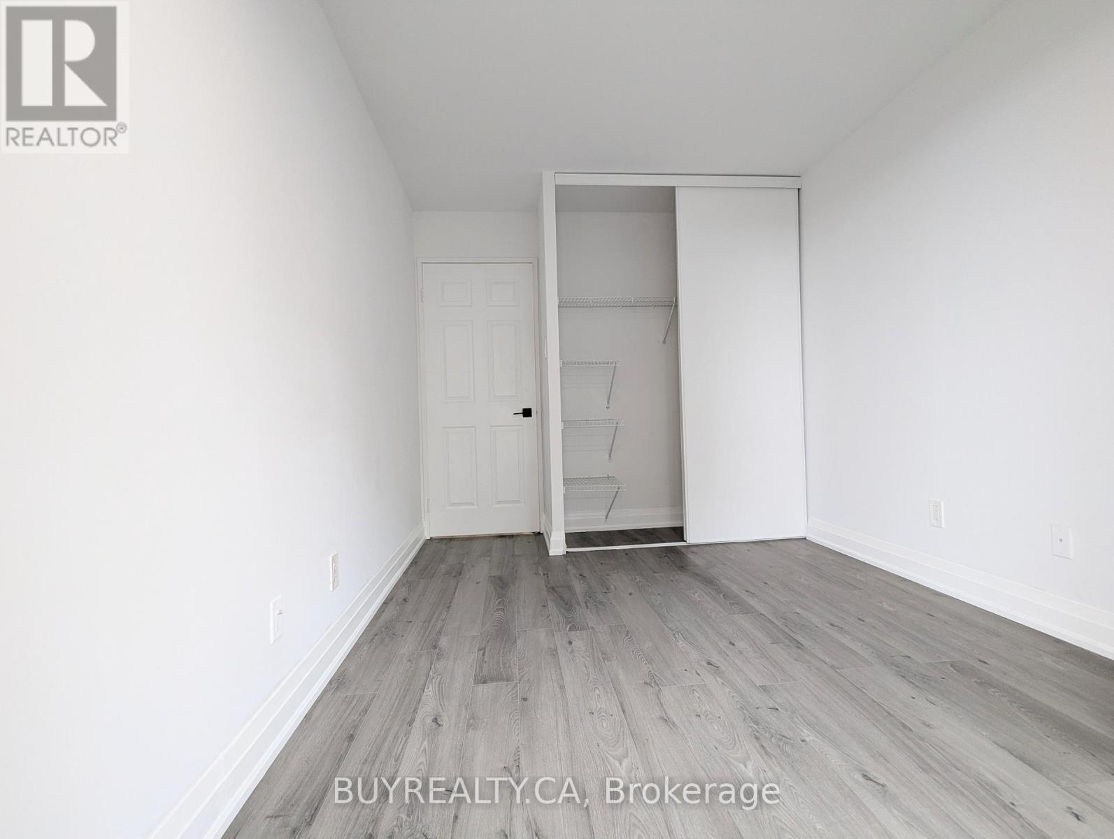 #1603 256 DORIS AVENUE - 29