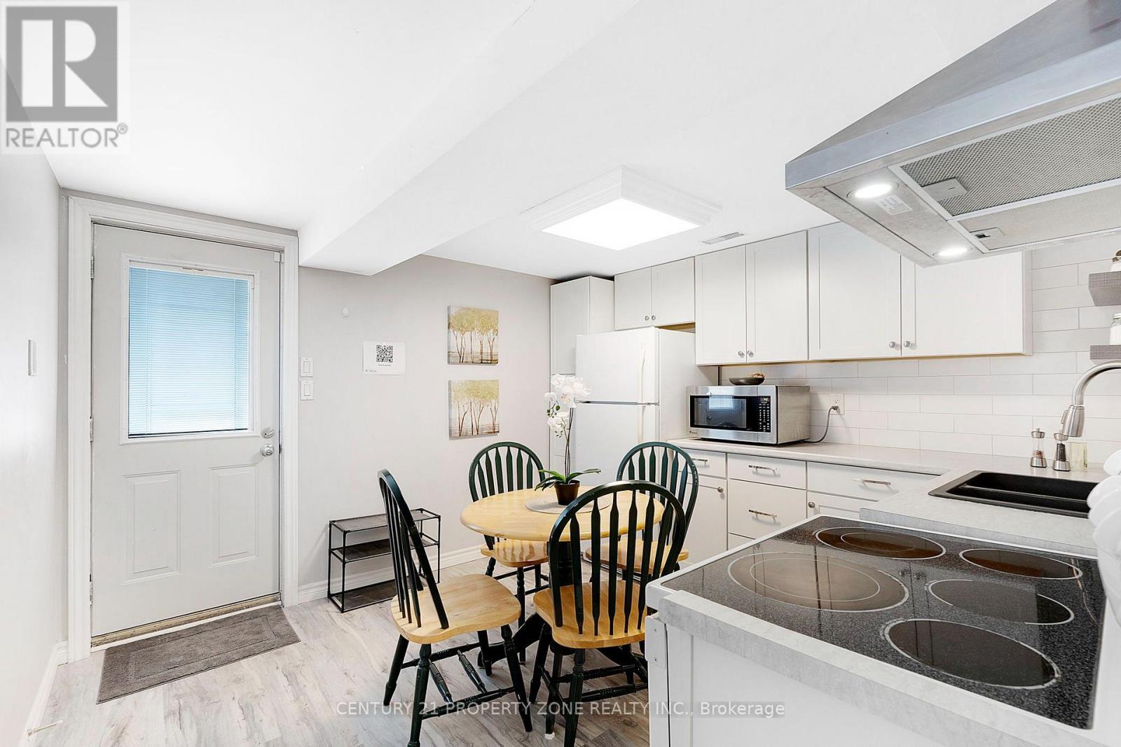 187 WINSTON BOULEVARD - Image 16