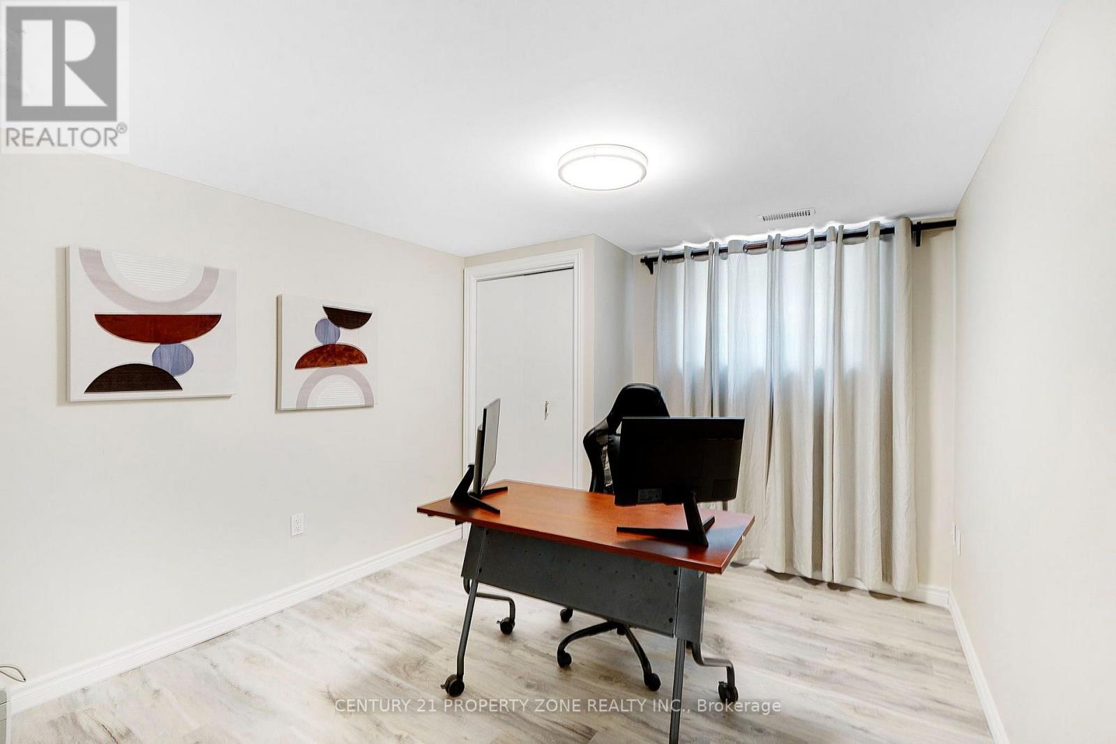 187 WINSTON BOULEVARD - Image 19