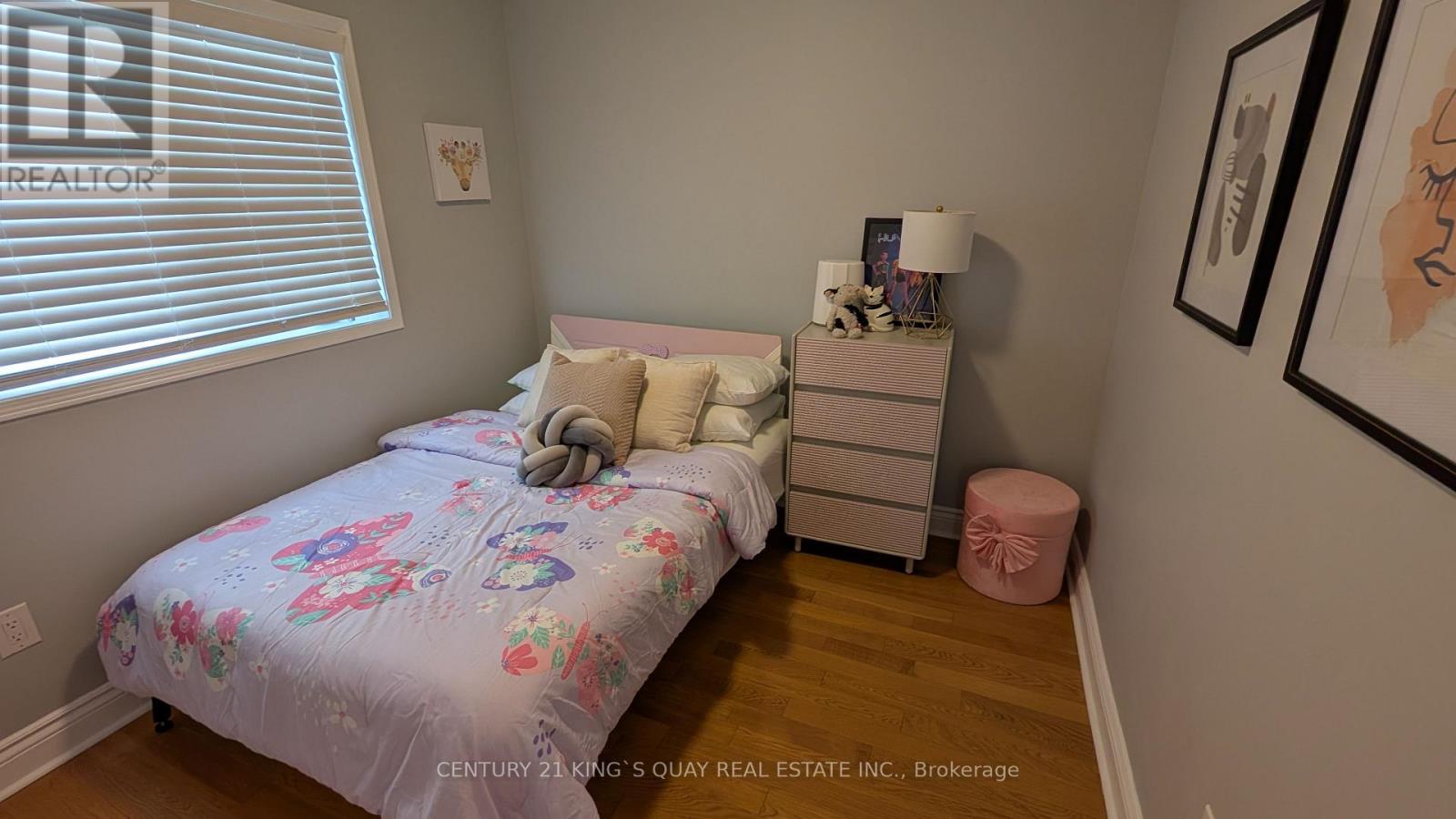 13 EVARIDGE DRIVE - 12