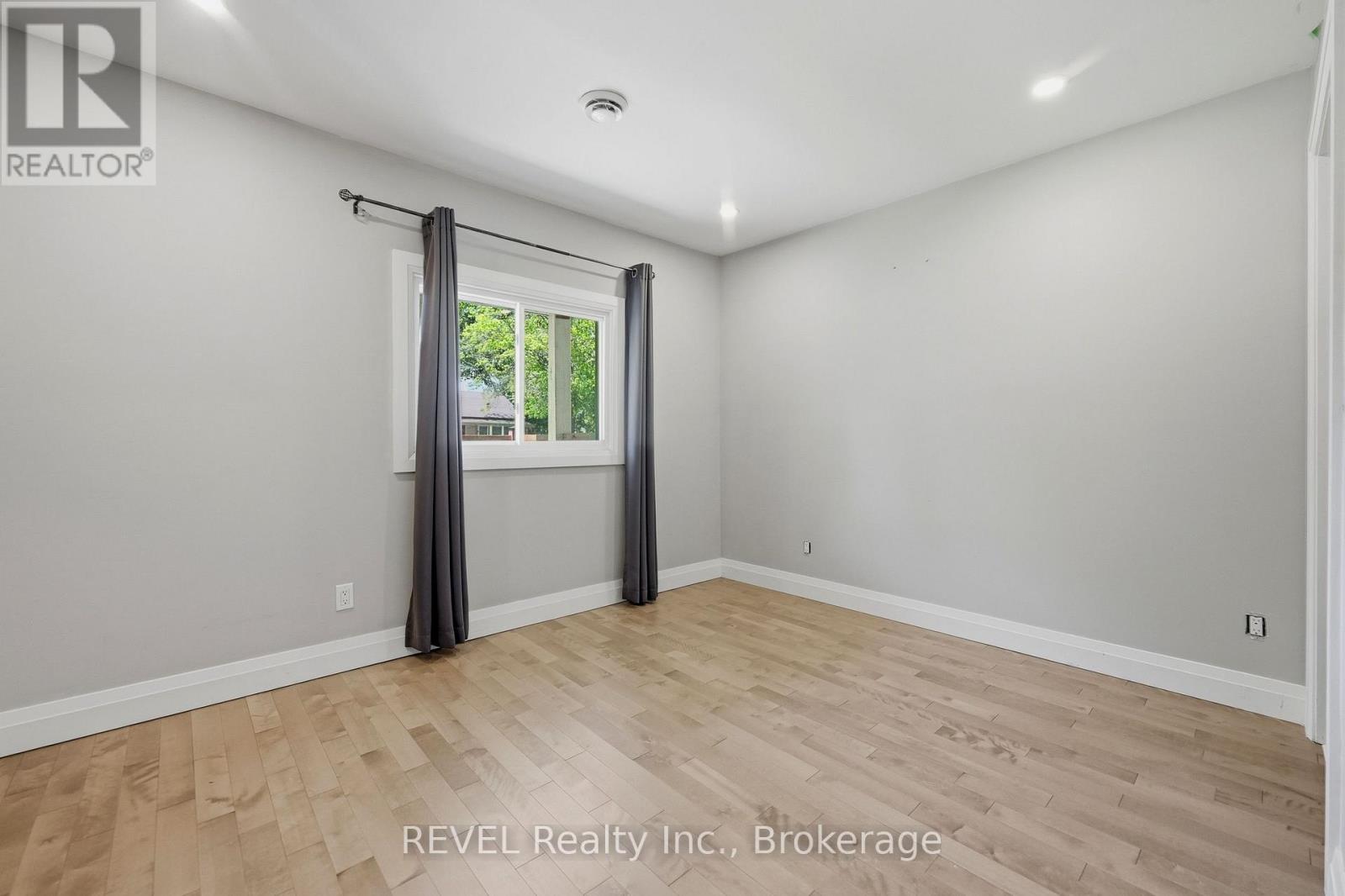 9 MCNAUGHTON ROAD - 10