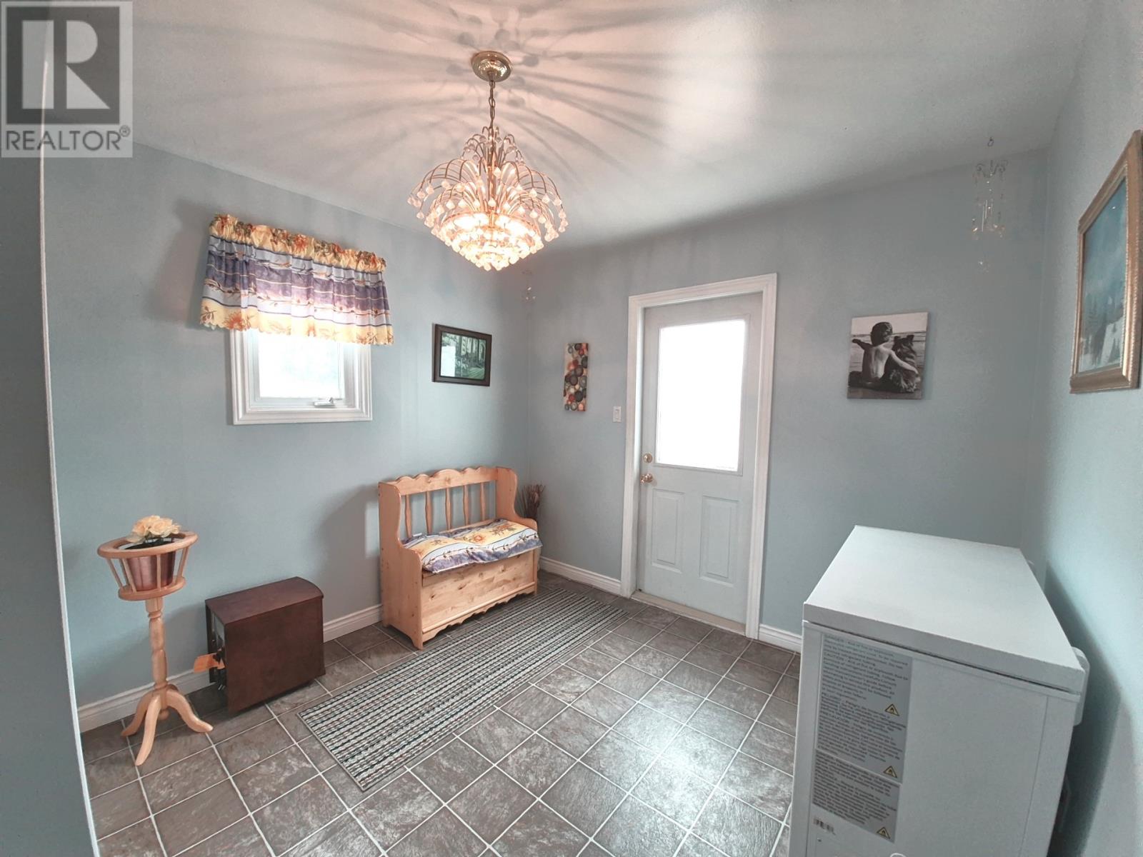 6 Harbour Side Road - 7