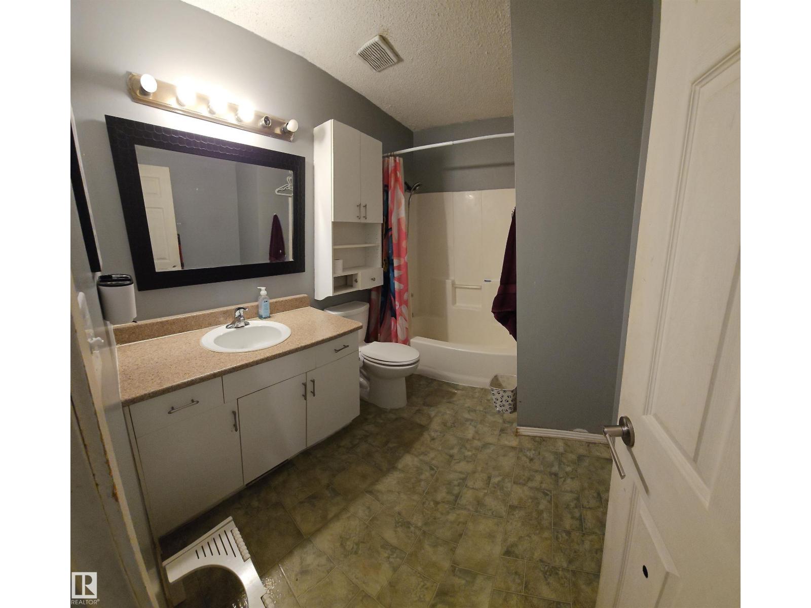 5826 49 Street - Photo 14