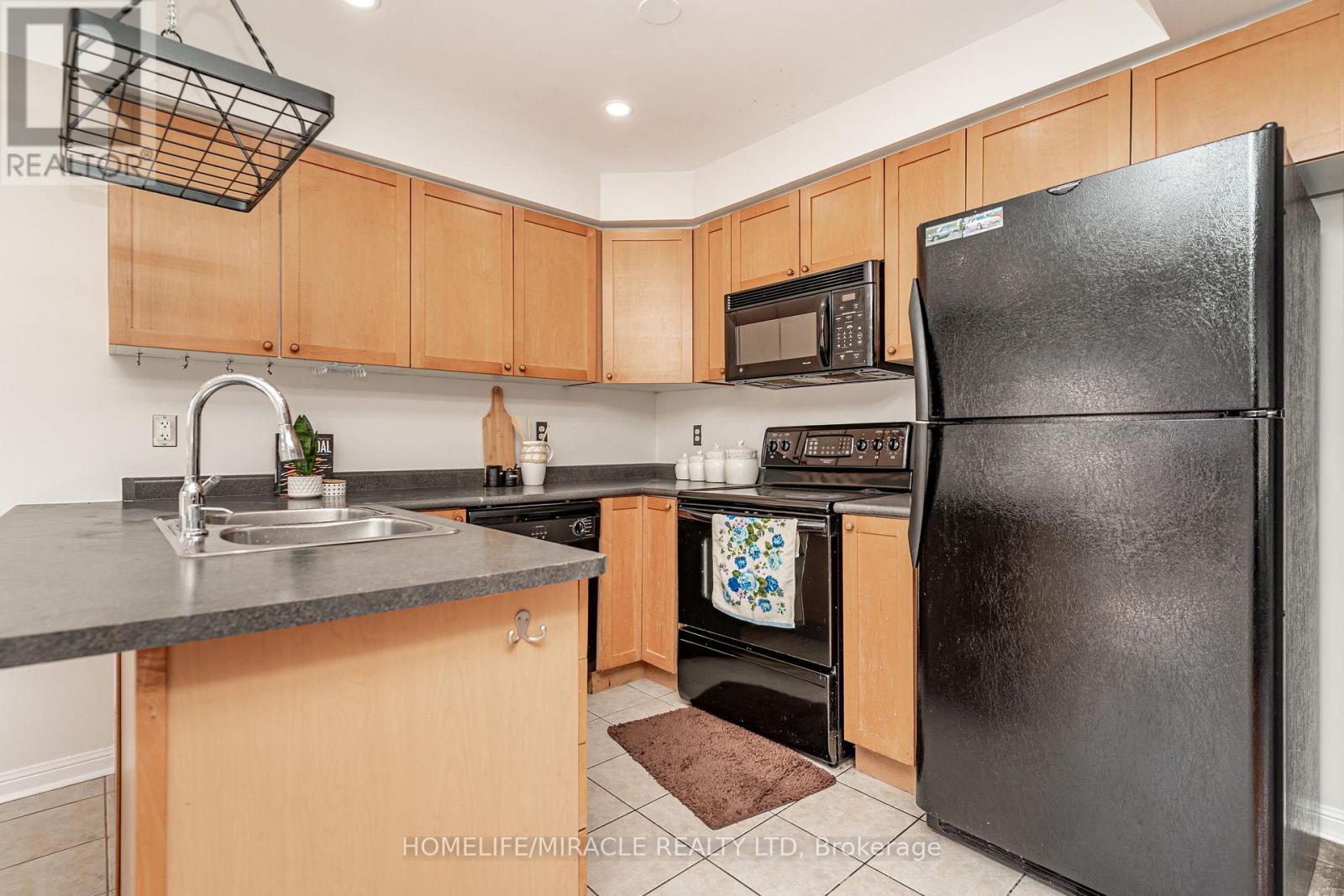 55 KEATS TERRACE - 12