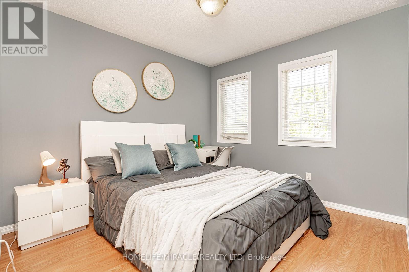 55 KEATS TERRACE - 23