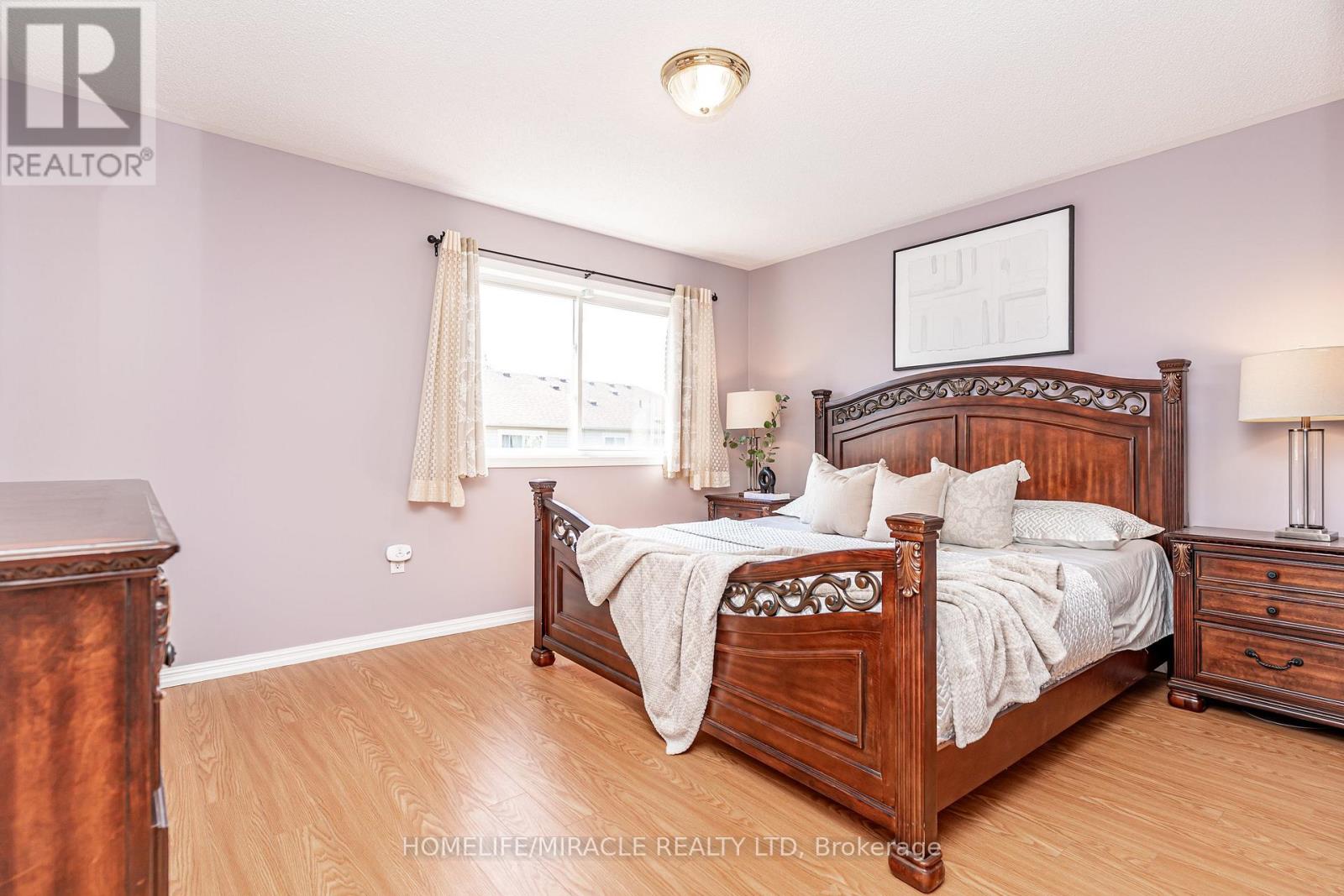 55 KEATS TERRACE - 19