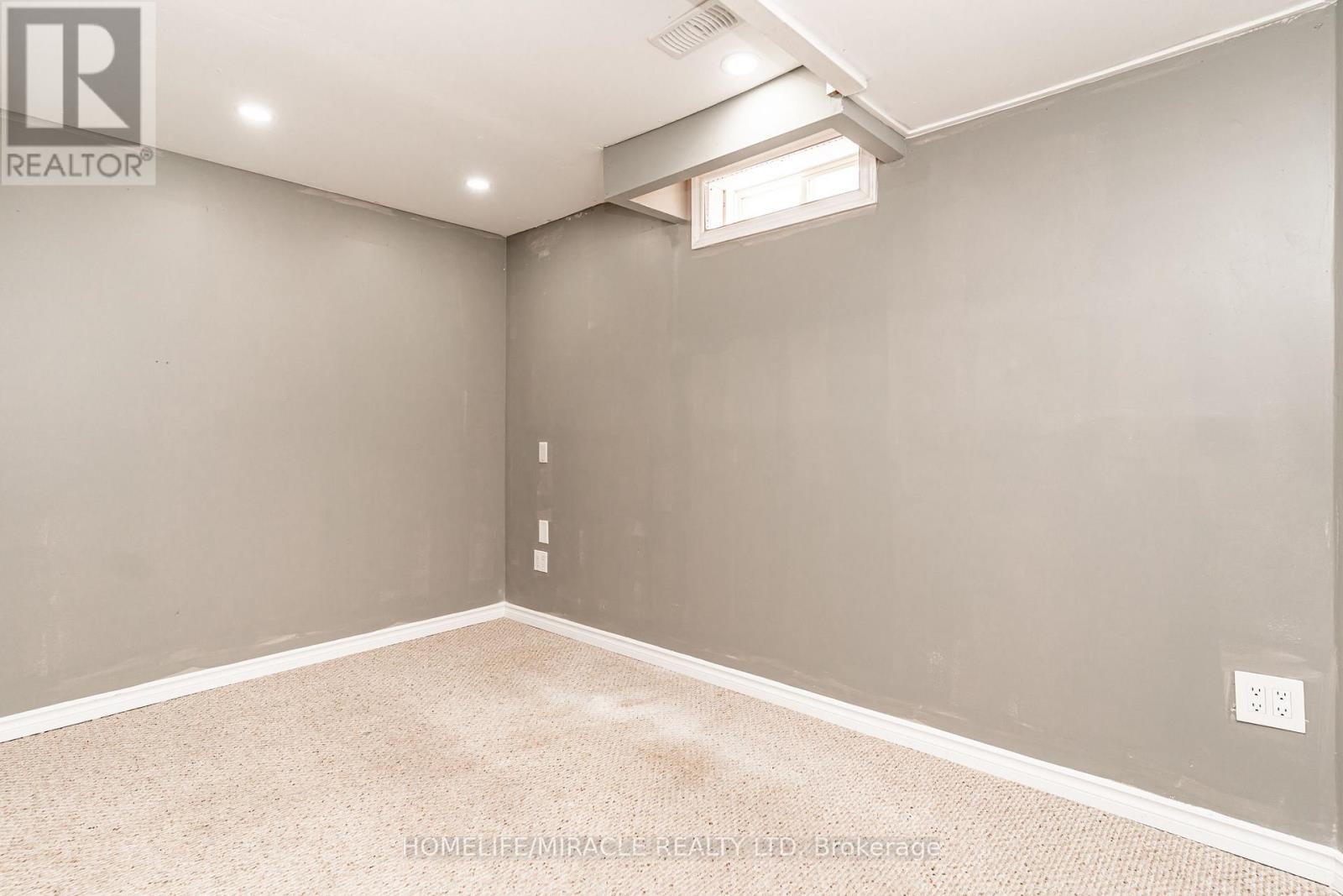55 KEATS TERRACE - Image 33