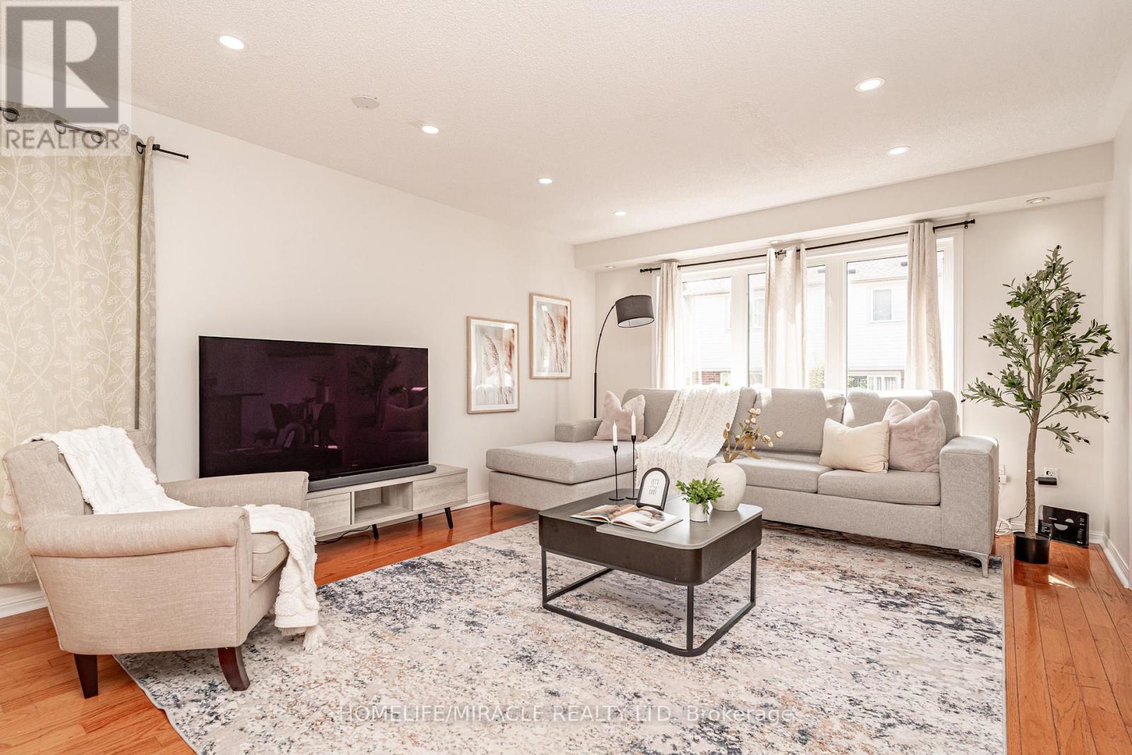 55 KEATS TERRACE - 8