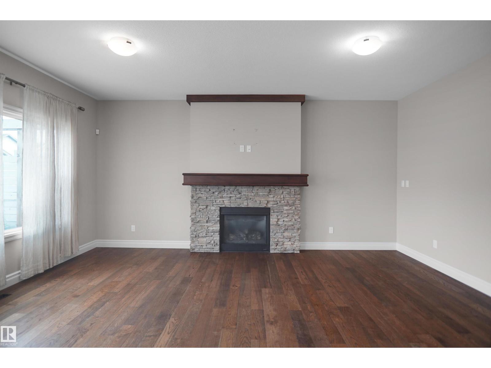 138 HENDERSON LI - Image 8