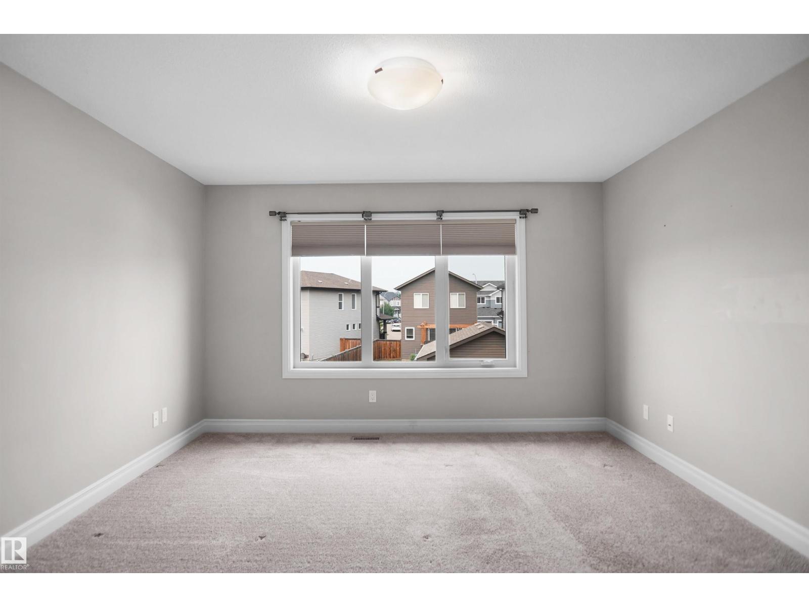 138 HENDERSON LI - Image 31