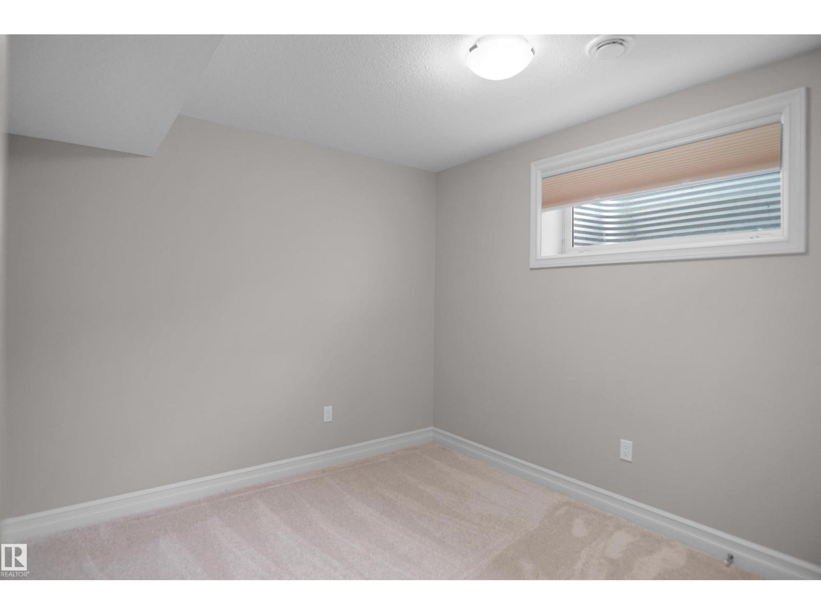 138 HENDERSON LI - Image 49