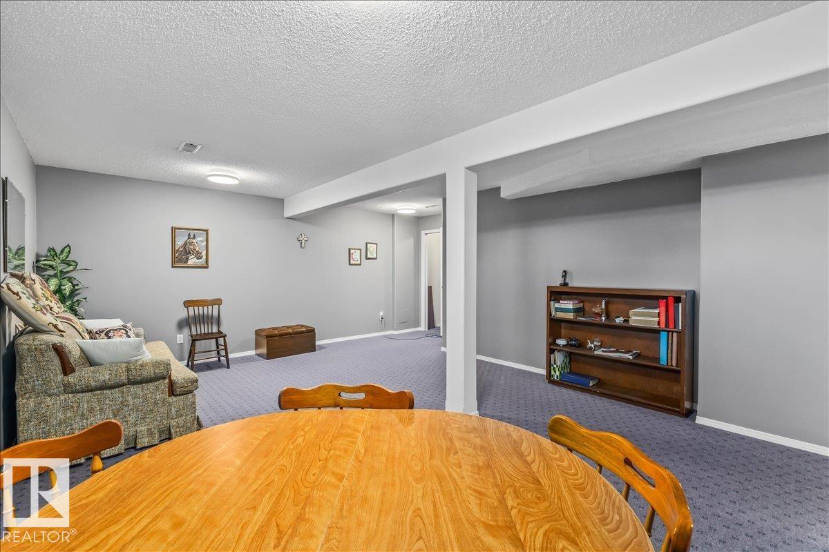 #34 7 Cranford WY - 29