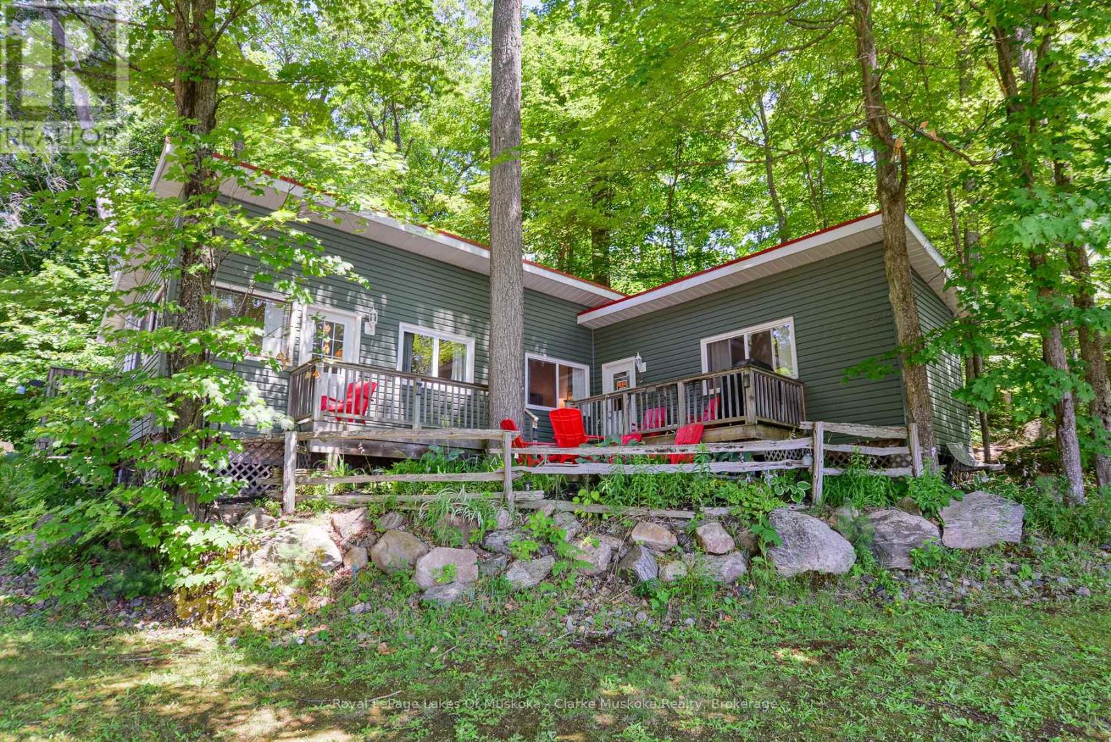 #8 7 SILVER POINT ROAD - 1