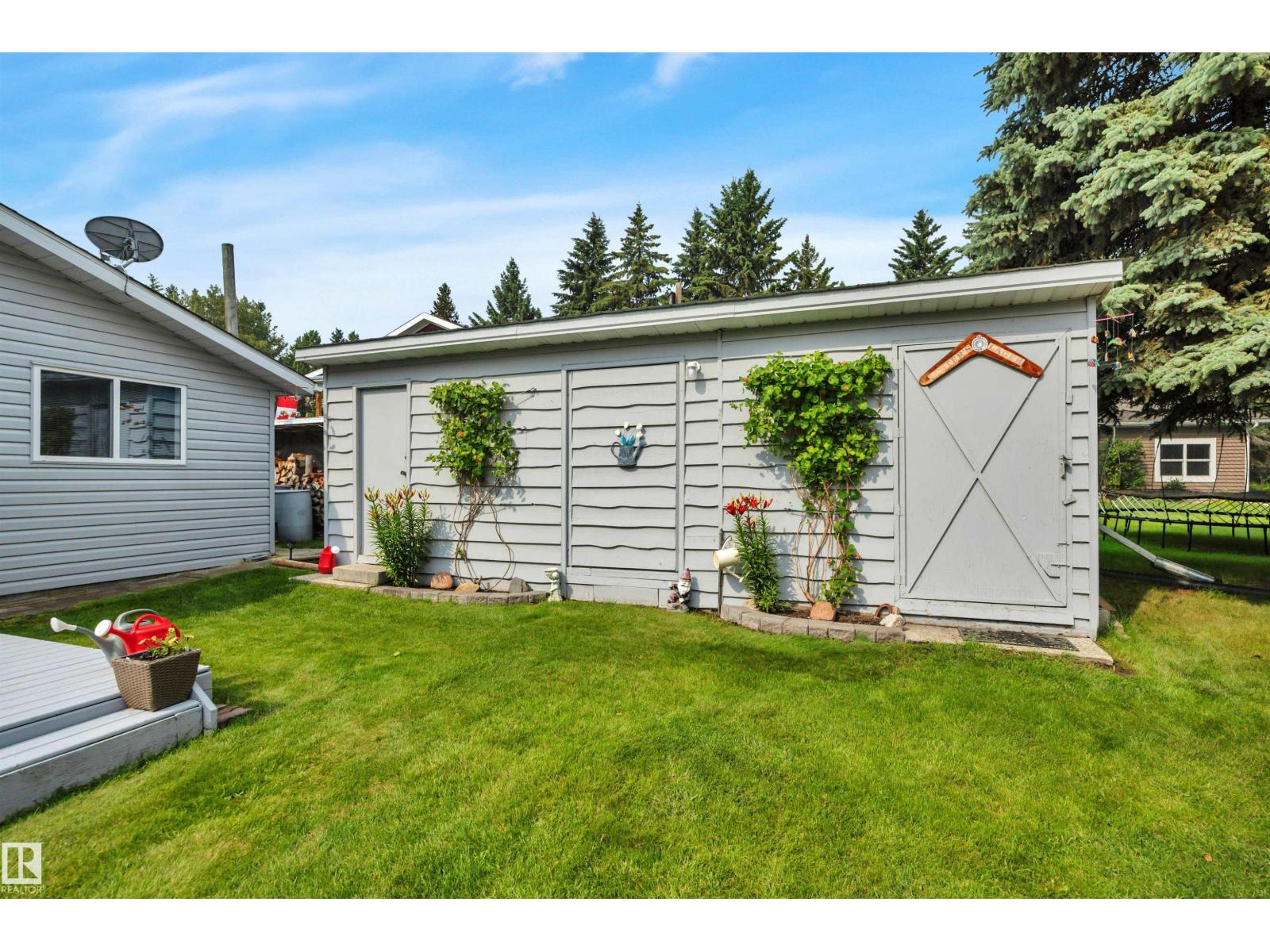 76 Buskmose Drive - 33