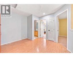 278 Martha's Manor NE - photo 20