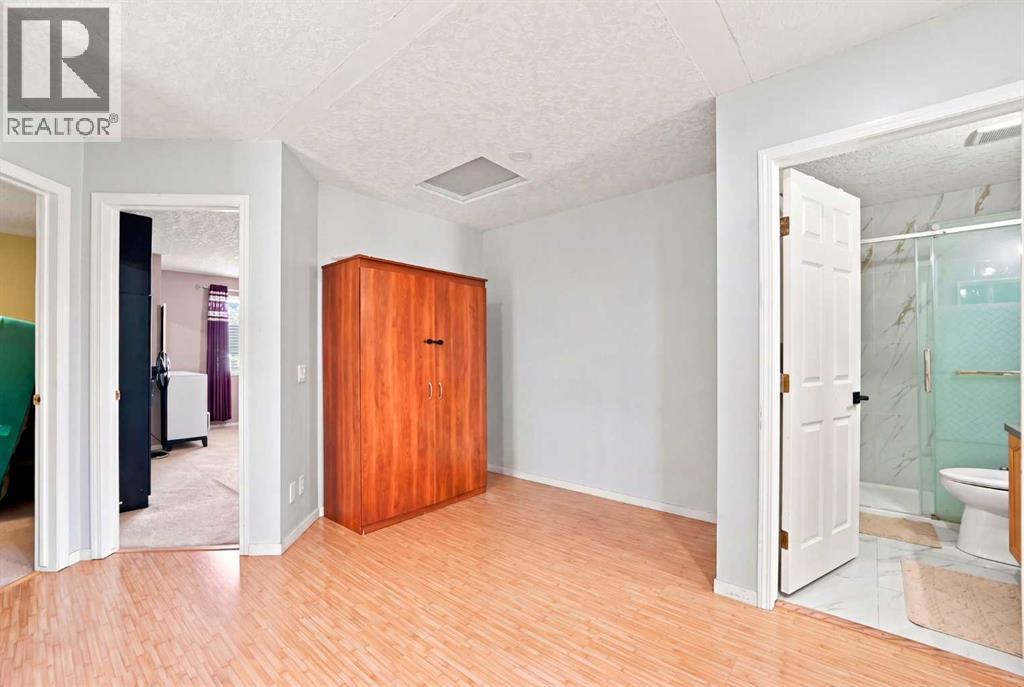278 Martha's Manor NE - Image 19