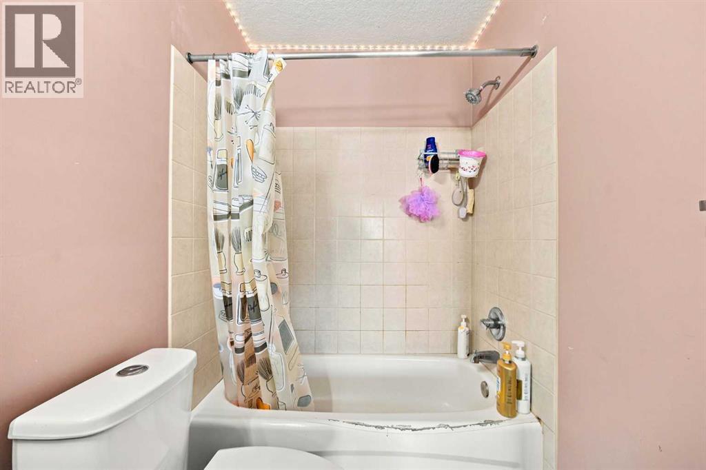 278 Martha's Manor NE - Image 26