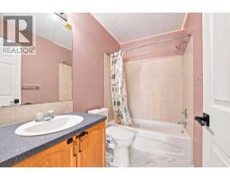 278 Martha's Manor NE - photo 25