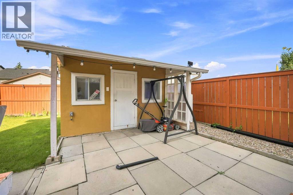 278 Martha's Manor NE - Image 43