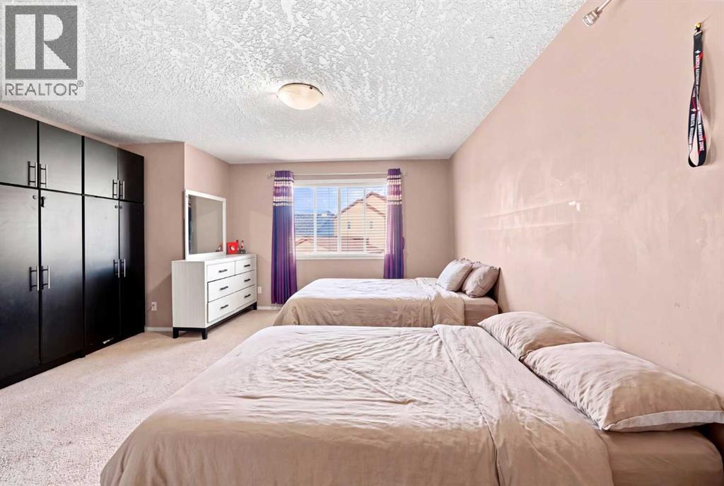 278 Martha's Manor NE - Image 23