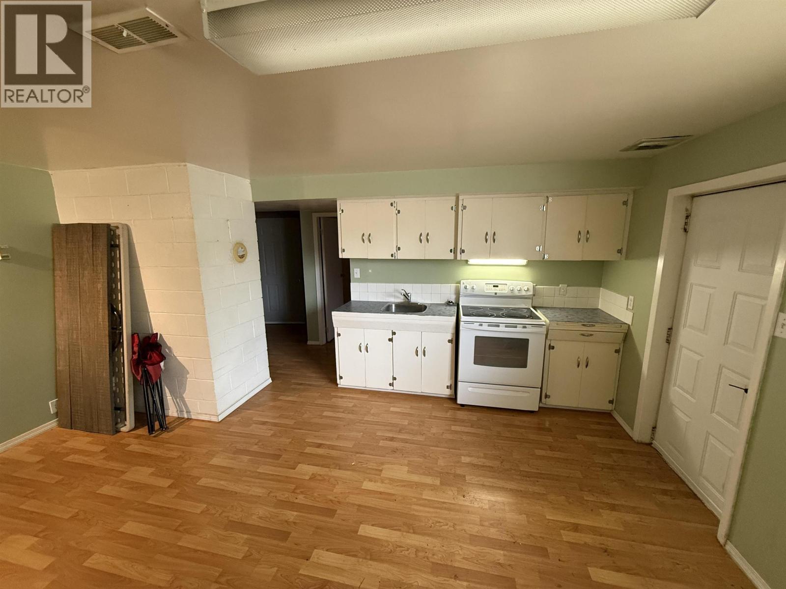 1135 20TH AVENUE, Prince George - Image 1