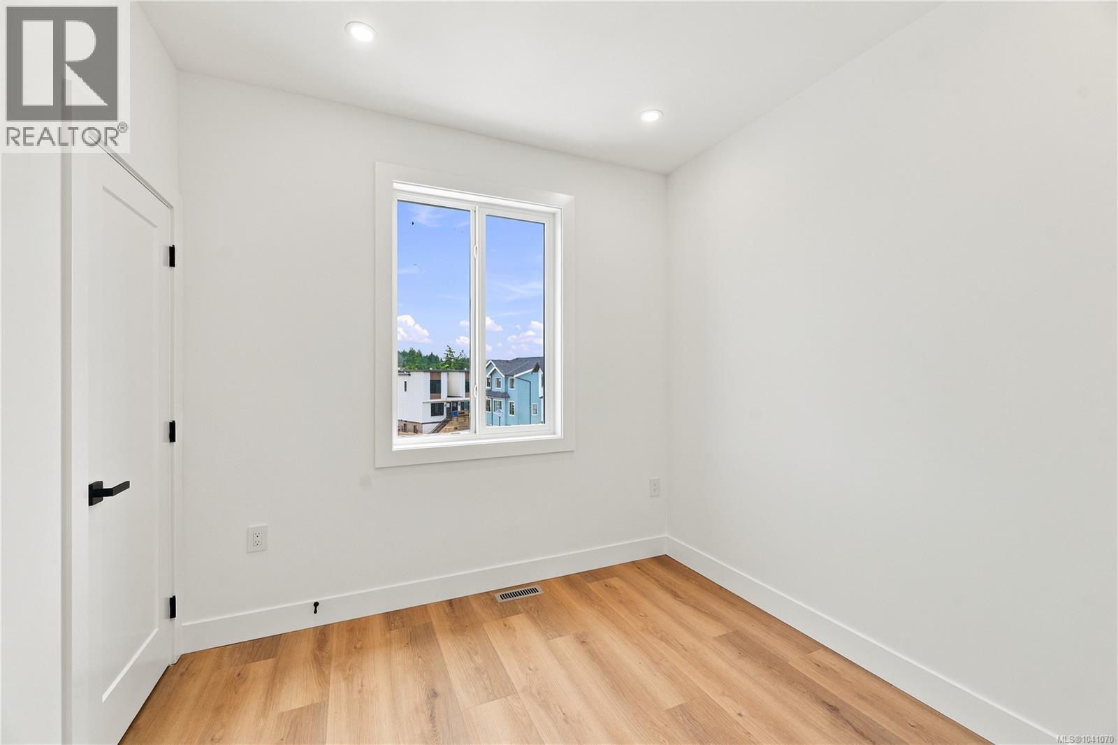 836 BLACKBIRD Pl - 19