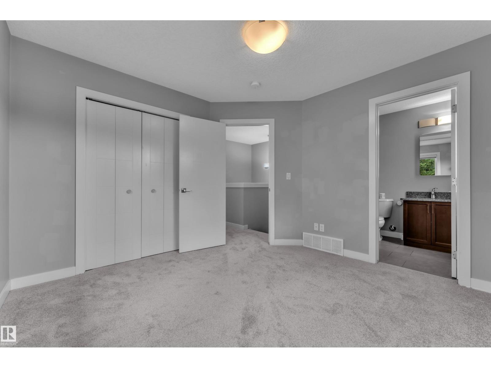 12221 117 AV NW - Image 15
