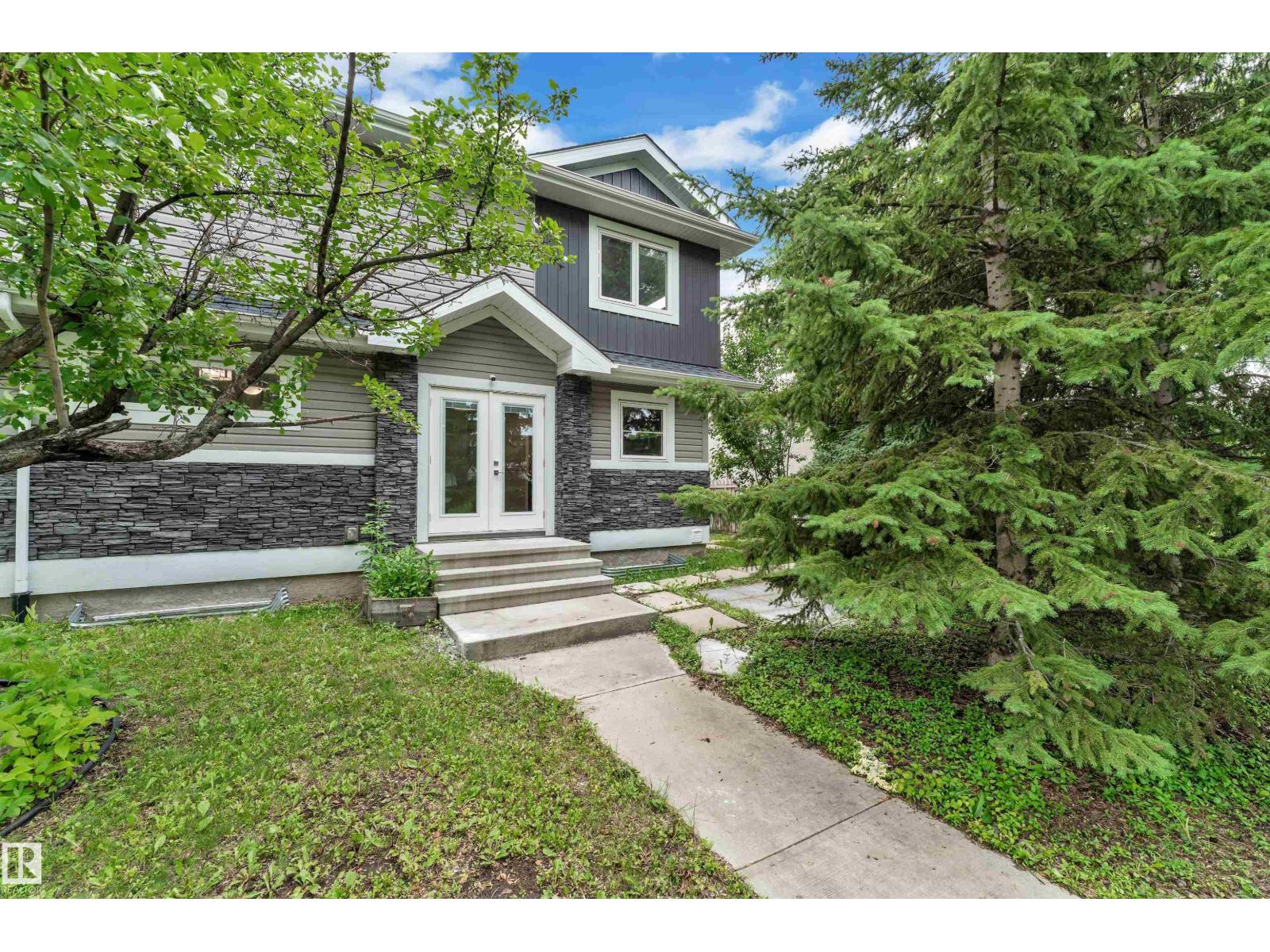 12221 117 AV NW - Image 34
