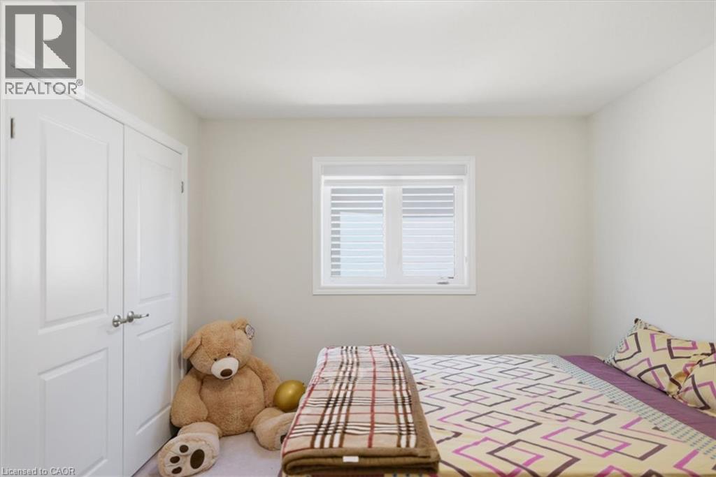 15 MORIARITY Drive - 34