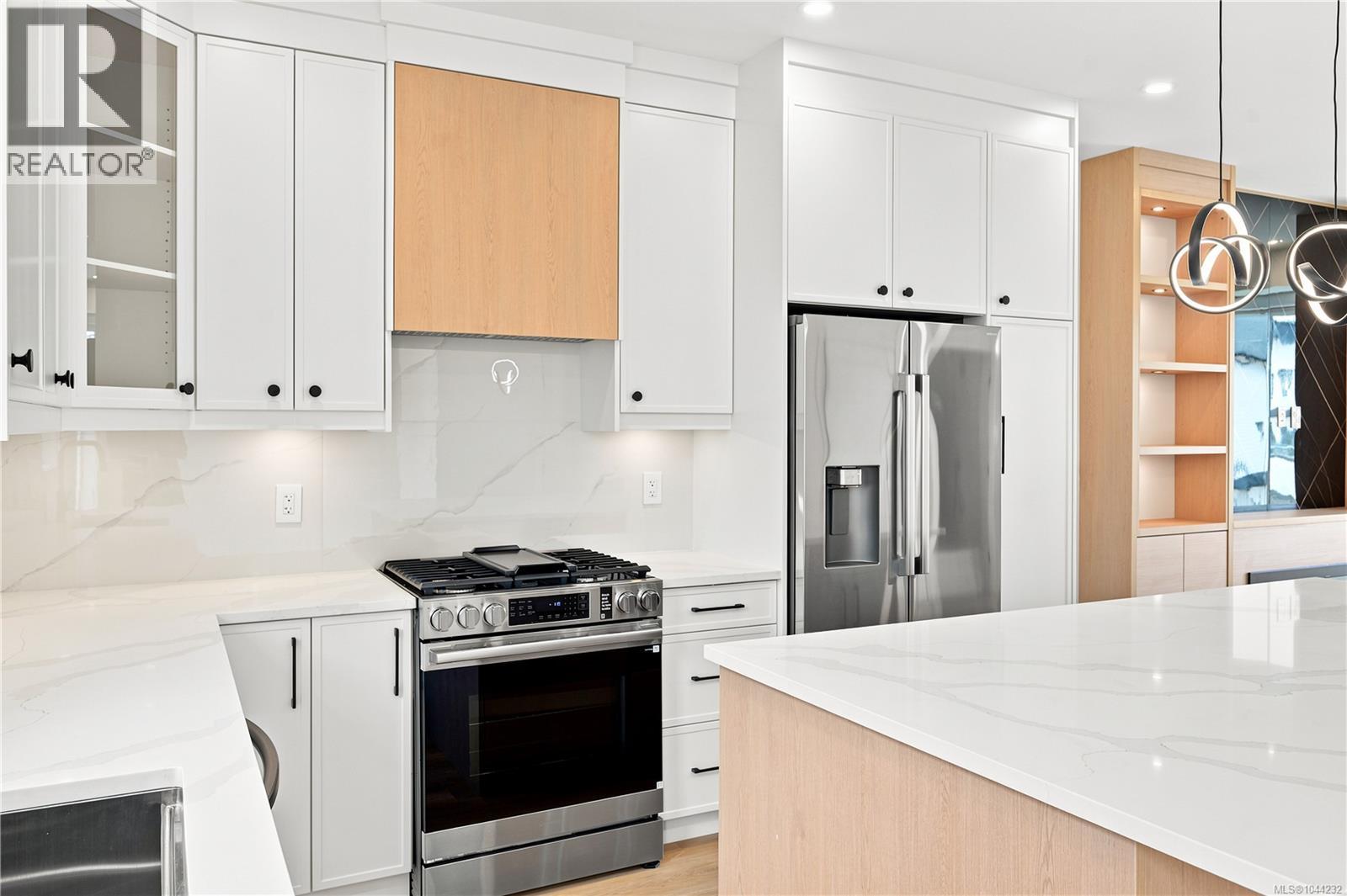 840 BLACKBIRD Pl - 11