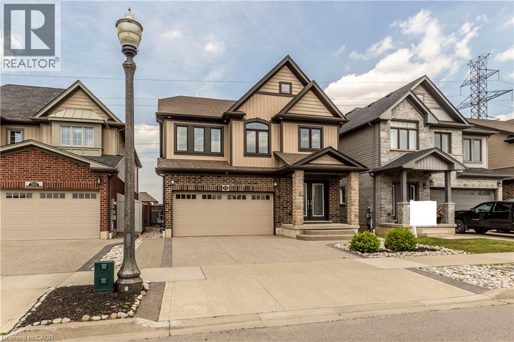 508 NETHERWOOD Crescent — photo 2