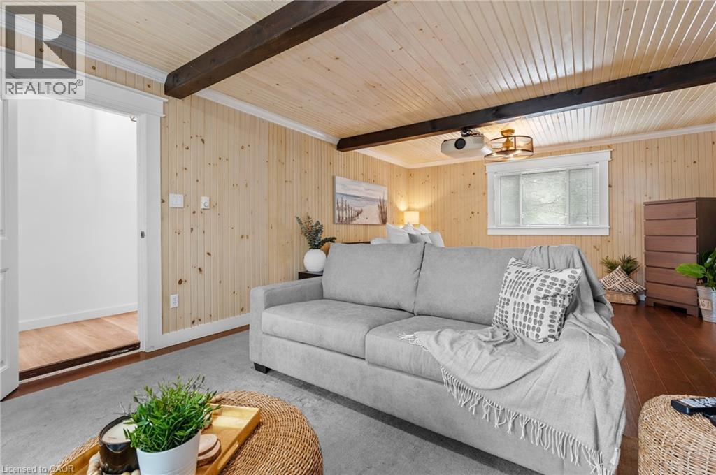 2872 MUSKOKA RD 118W