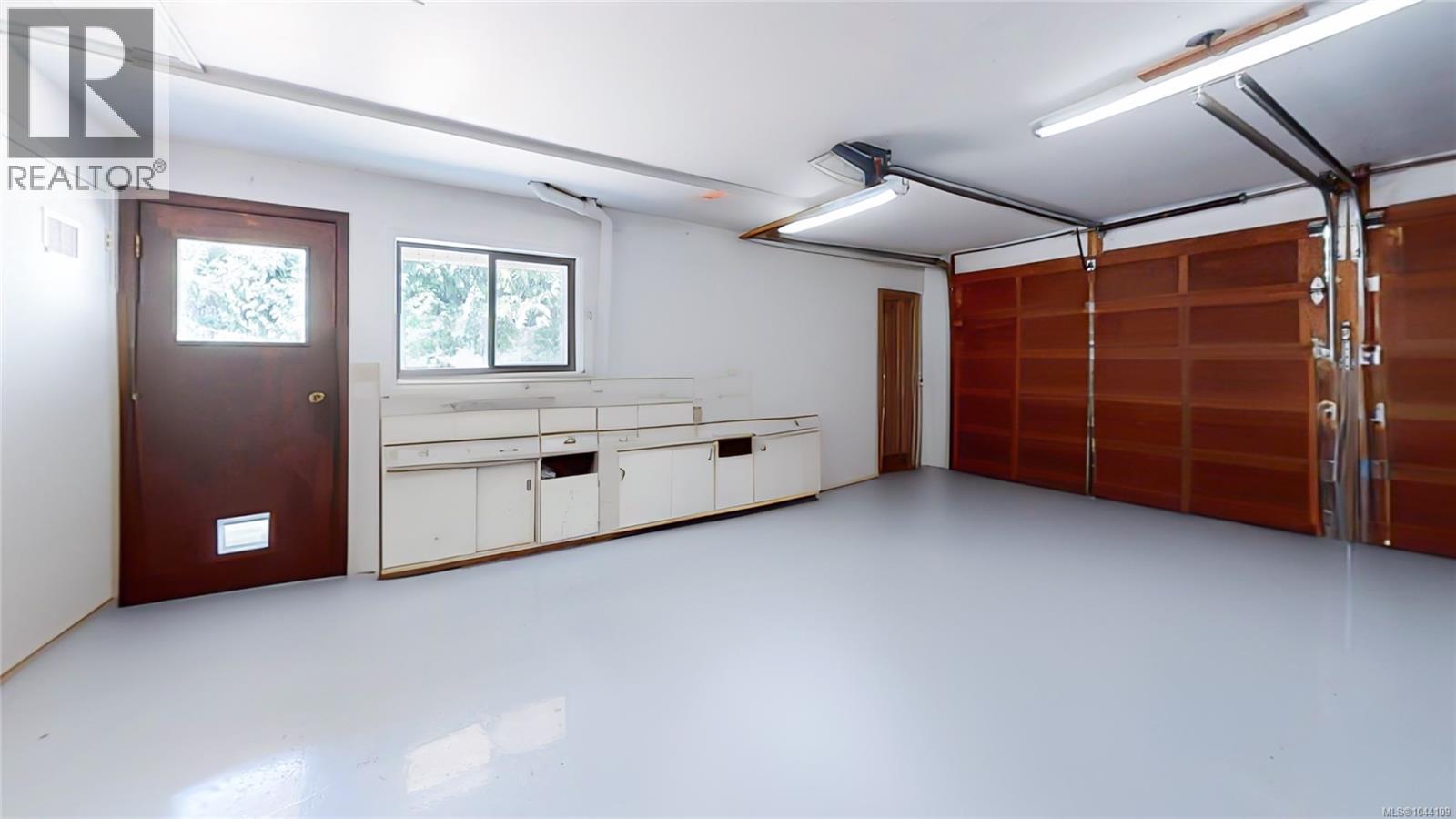 1420 Campbell Rd - 37