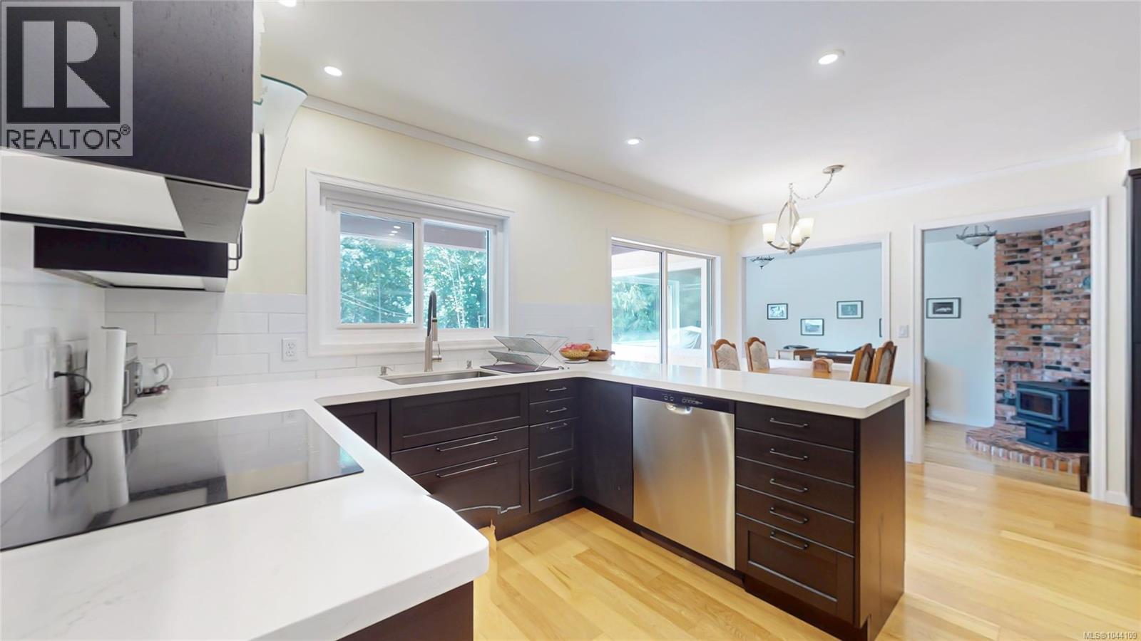 1420 Campbell Rd - 9