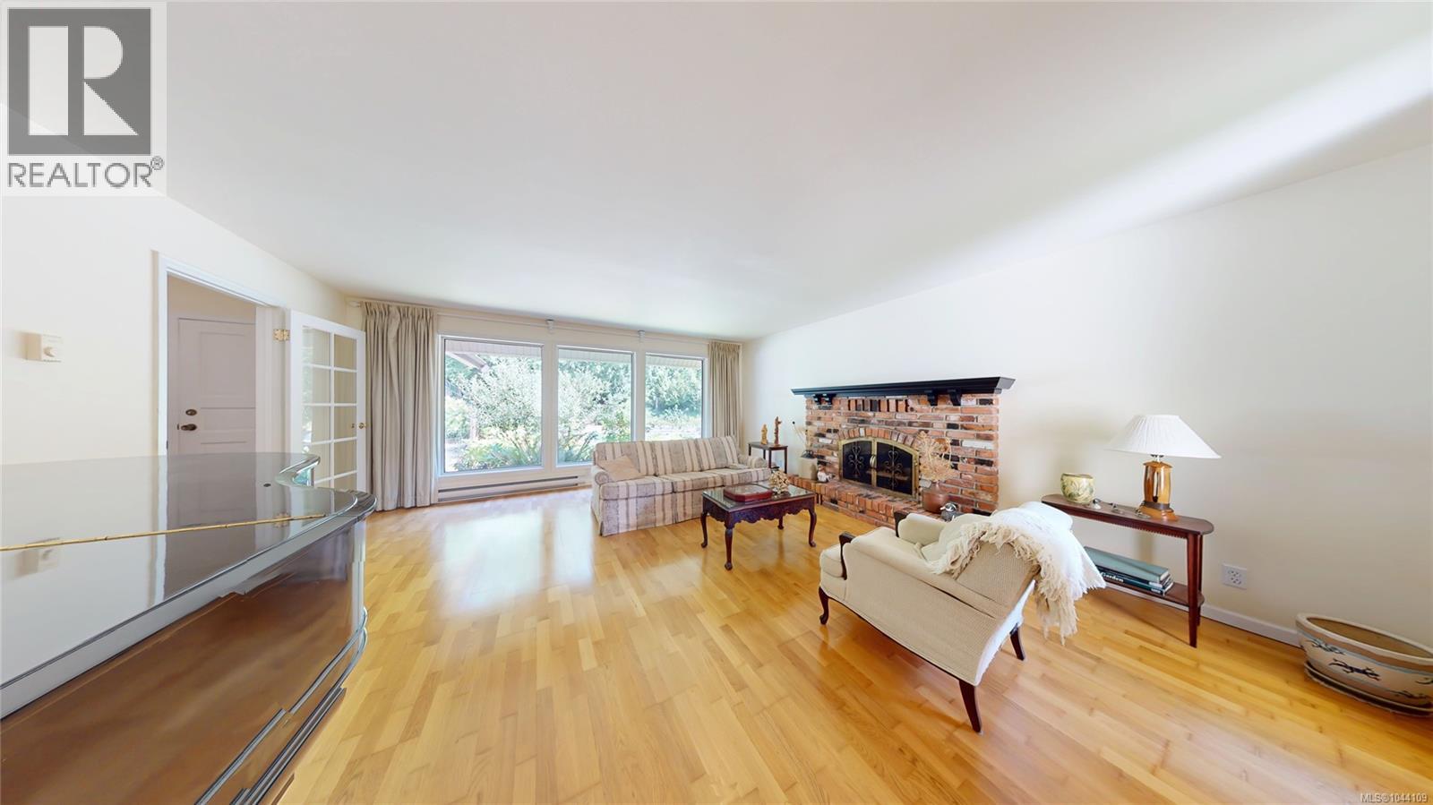 1420 Campbell Rd - 17