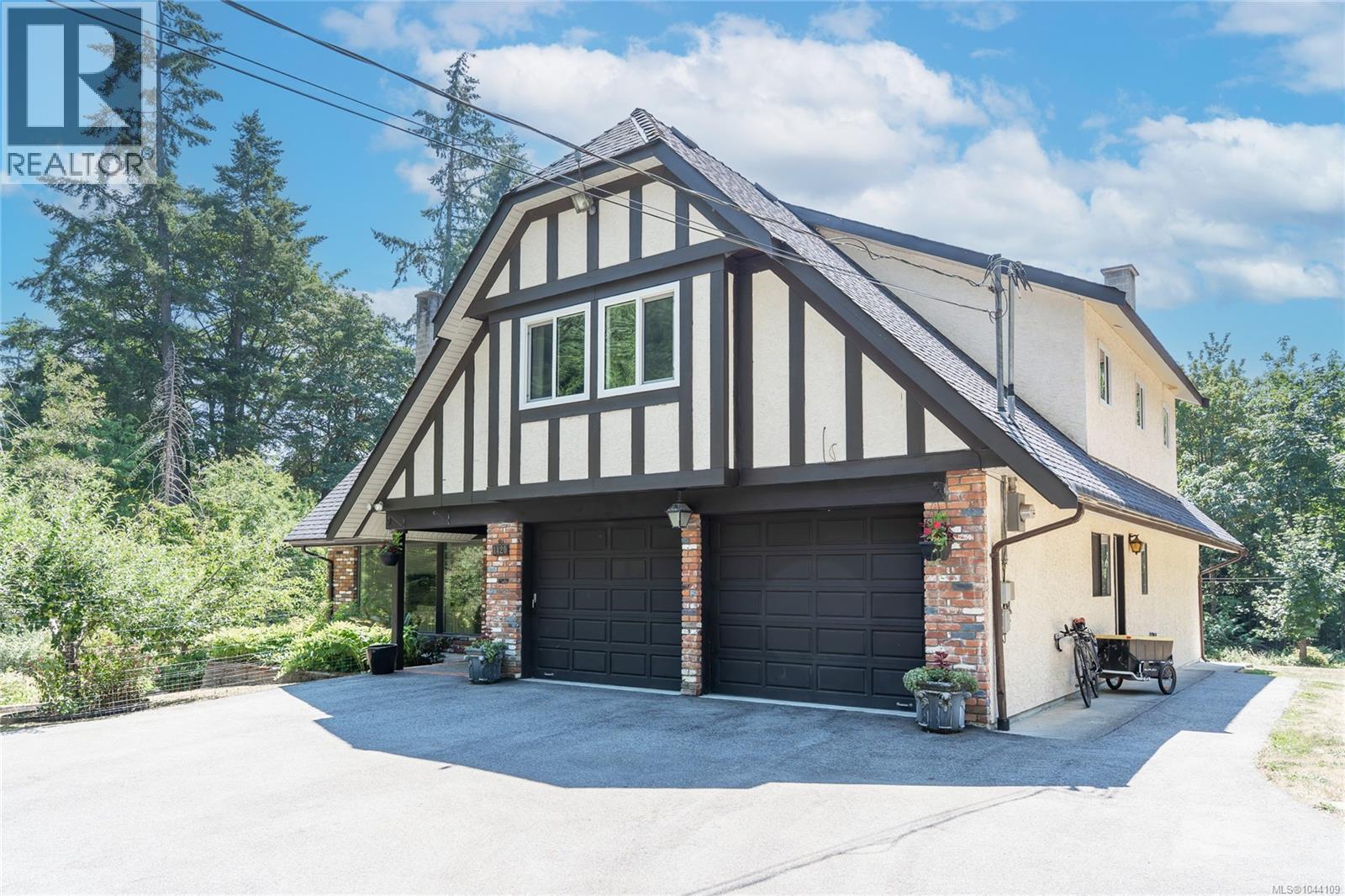 1420 Campbell Rd - 3