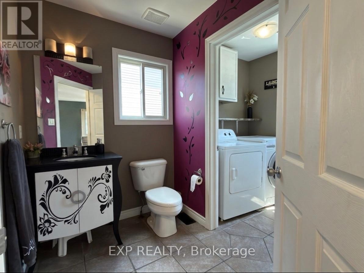 608 HIGHVIEW DRIVE - 16