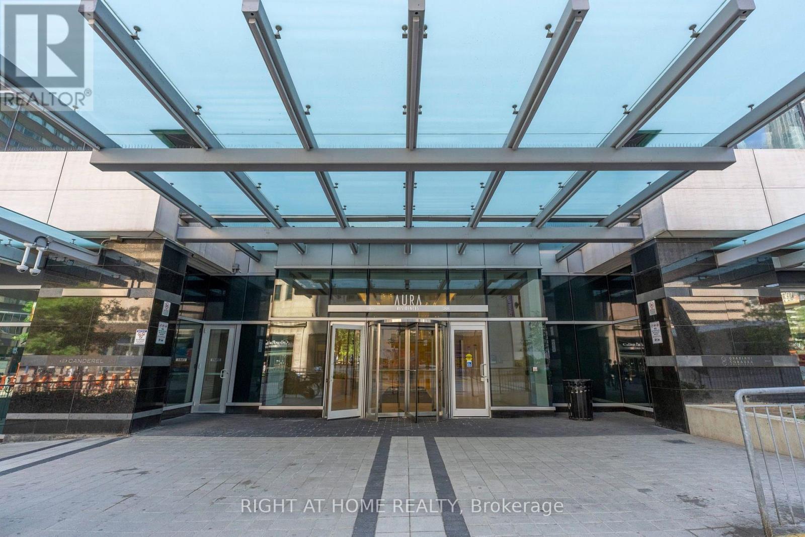 #5614 386 YONGE STREET - 22