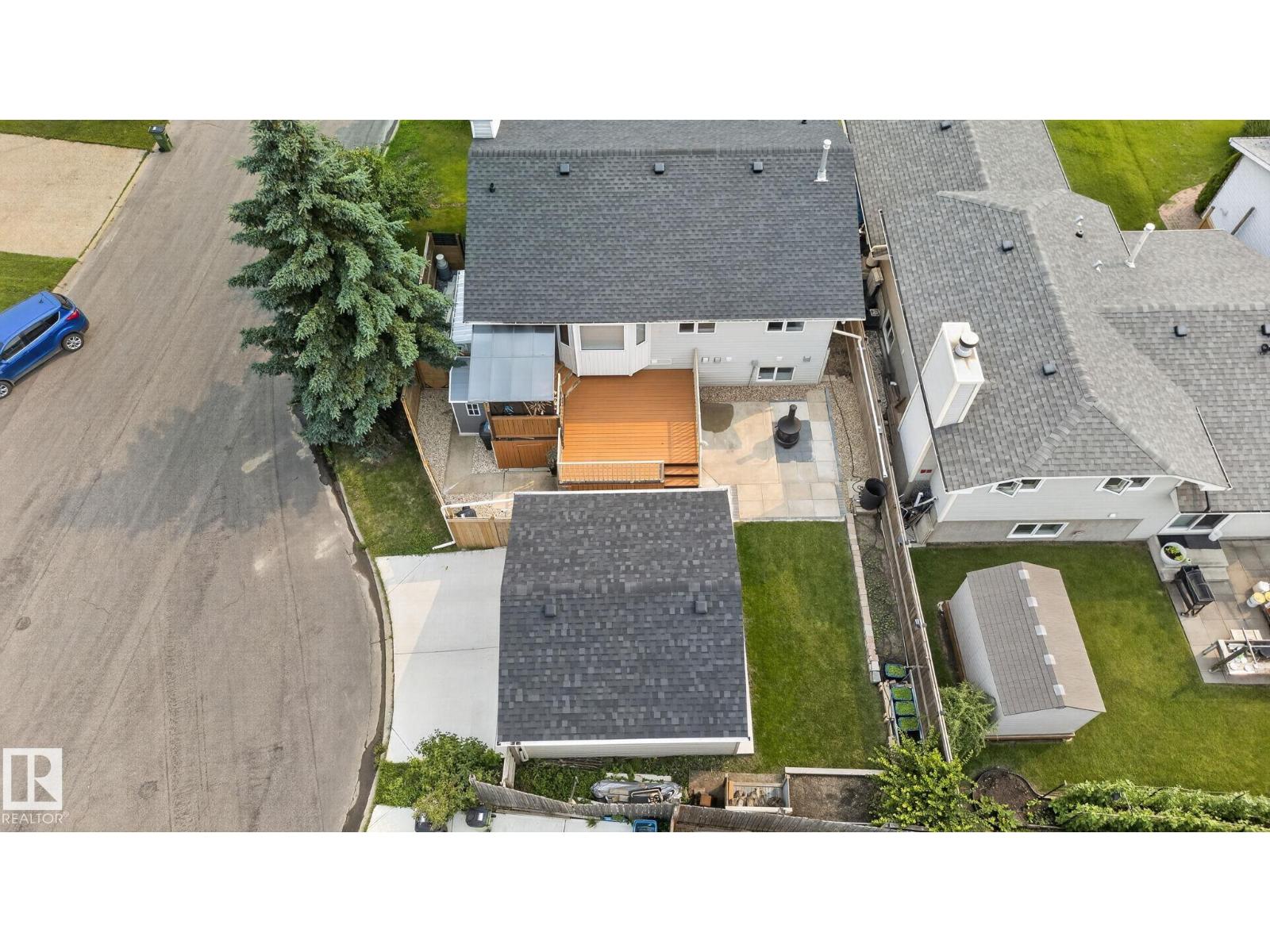 9530 174 AV NW - 69