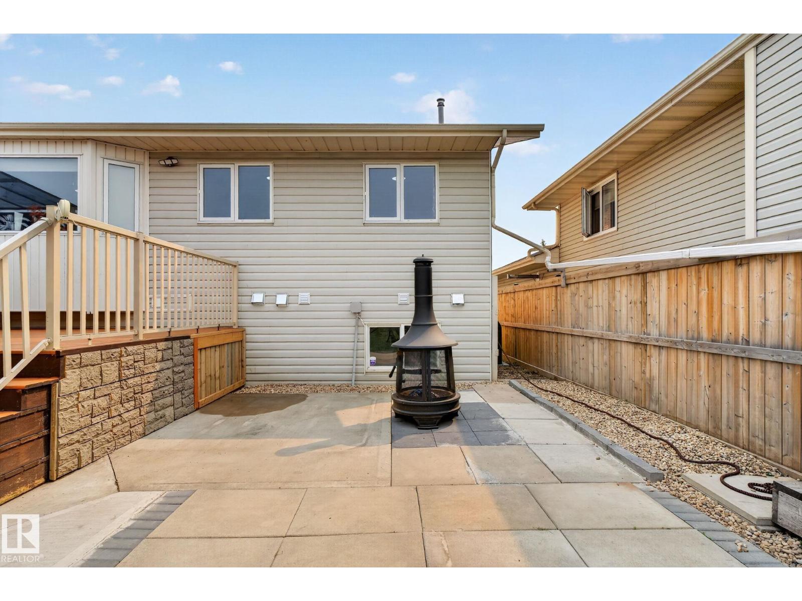 9530 174 AV NW - 58