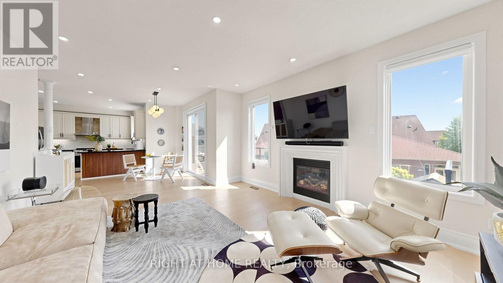 19 HEANEY COURT - 11