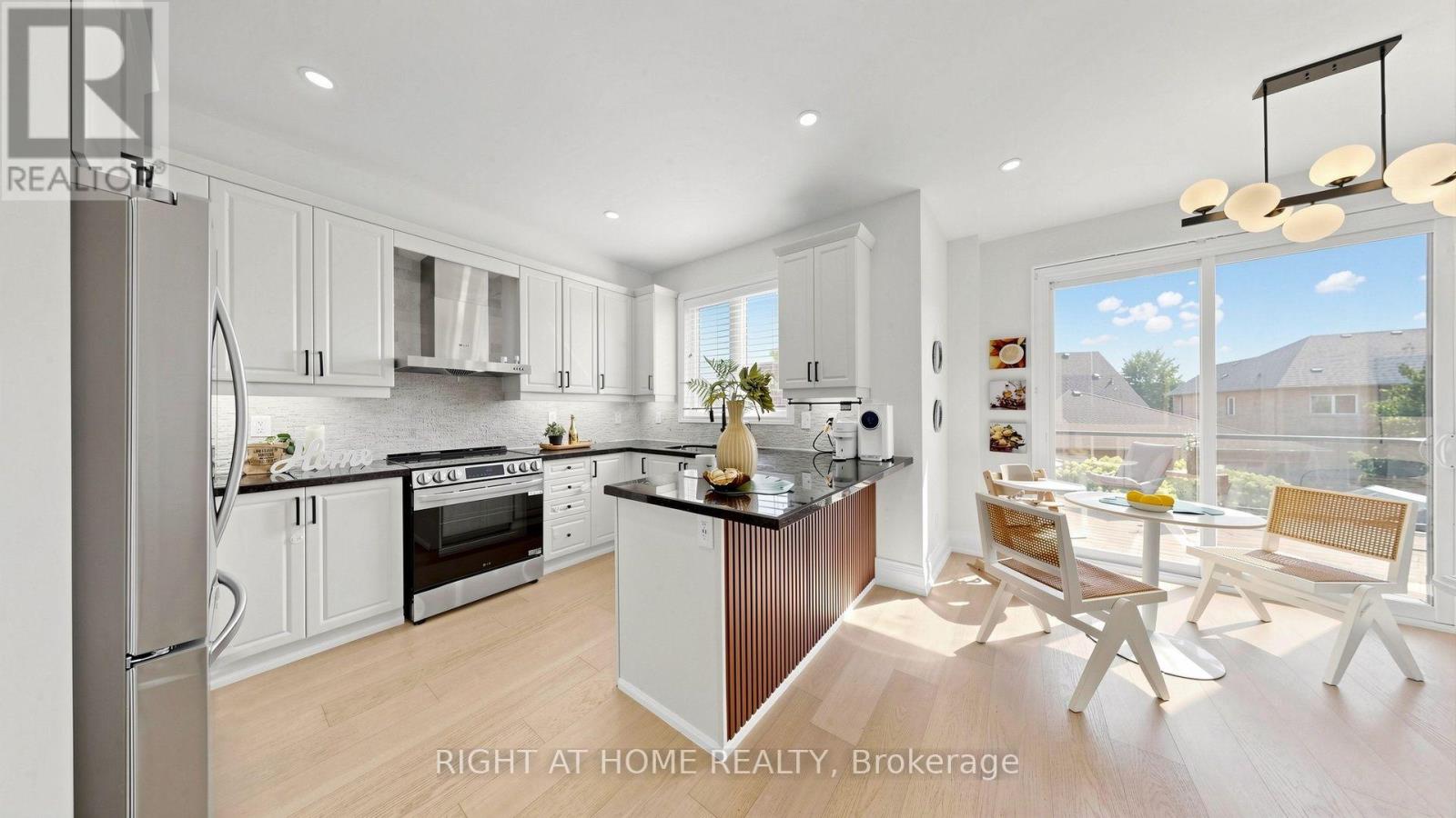 19 HEANEY COURT - 14