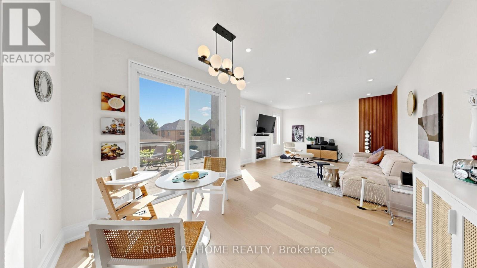 19 HEANEY COURT - 19