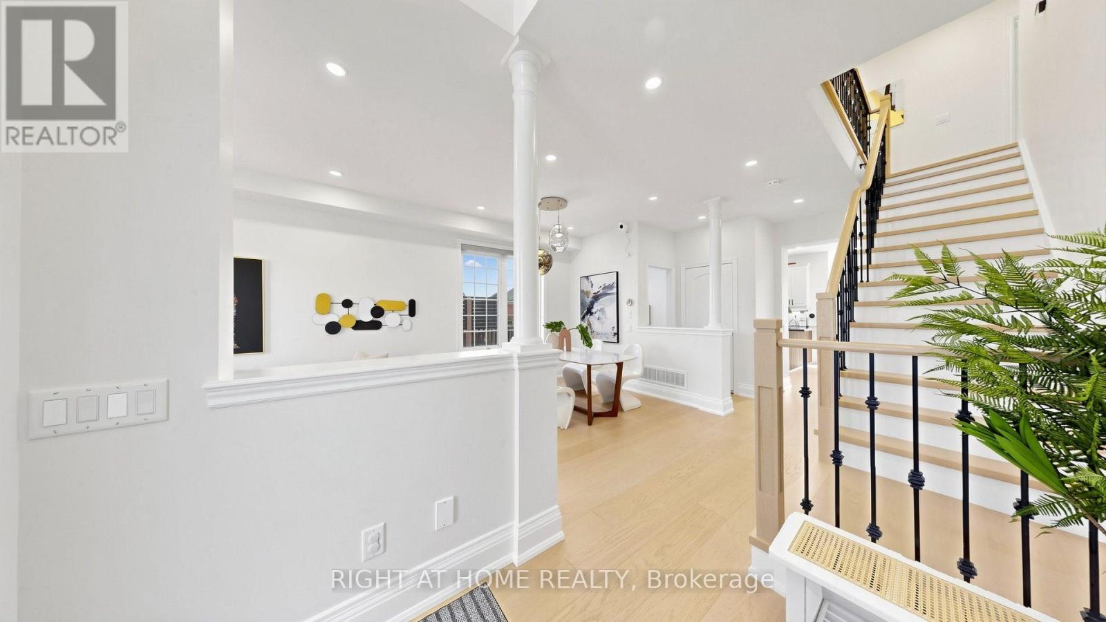19 HEANEY COURT - 21