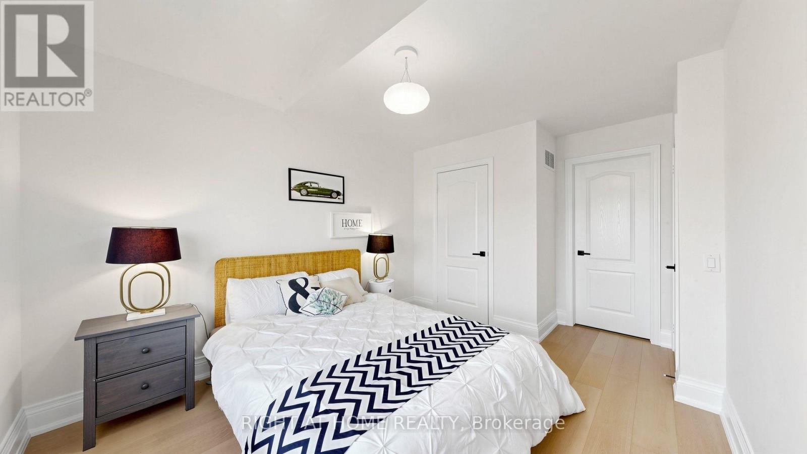 19 HEANEY COURT - 34