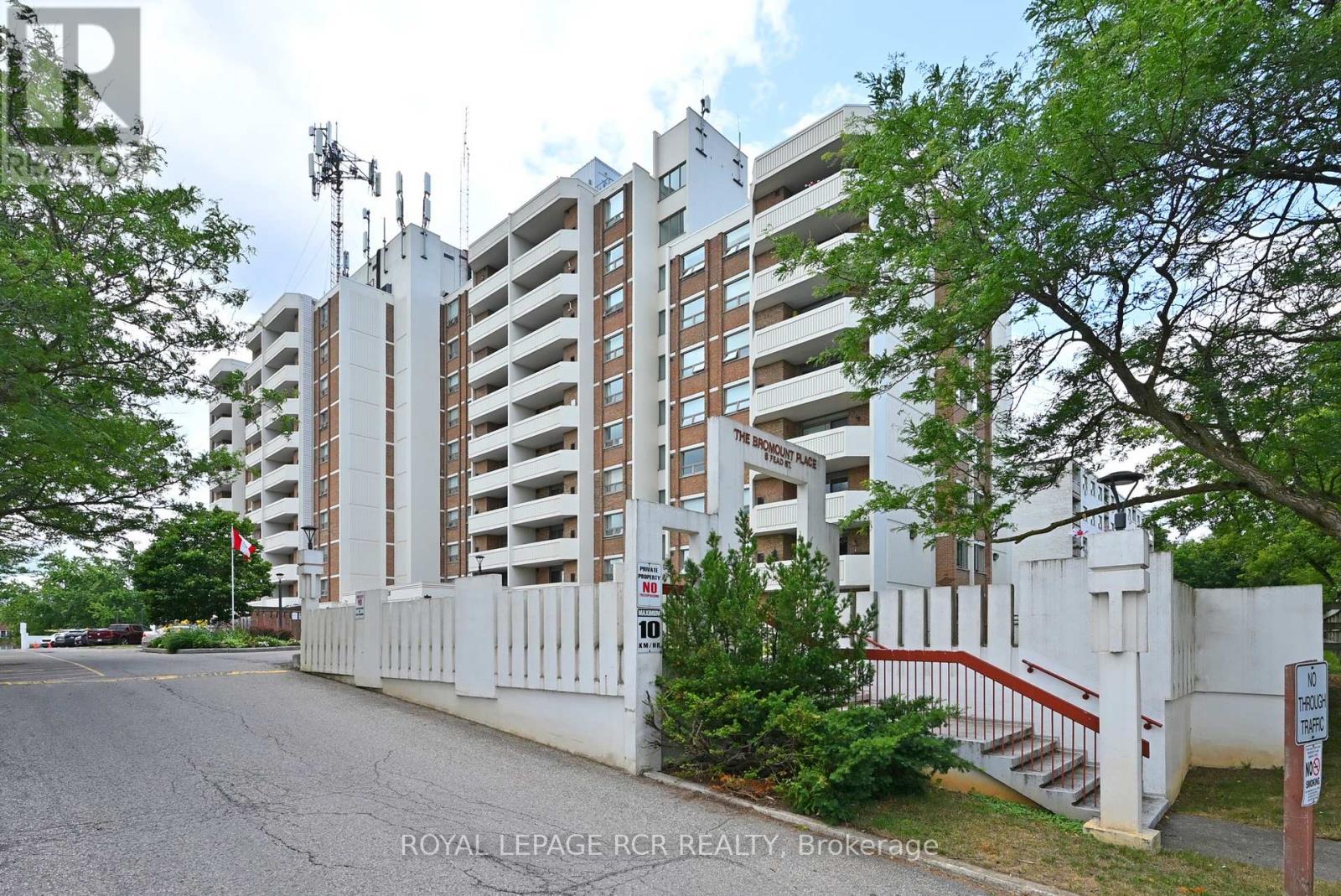 ##404 8 FEAD STREET - 3